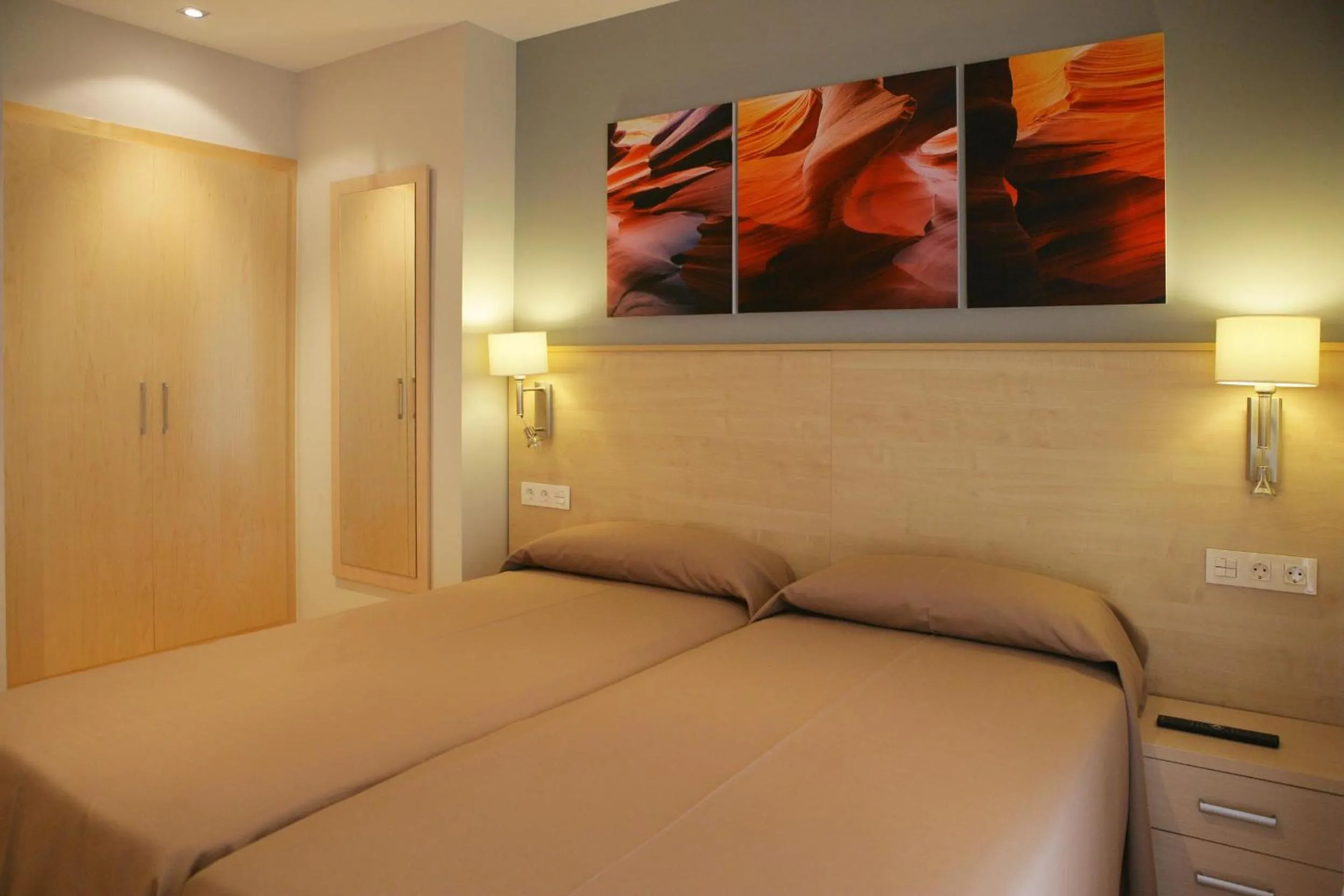 Bed in Hotel Acapulco