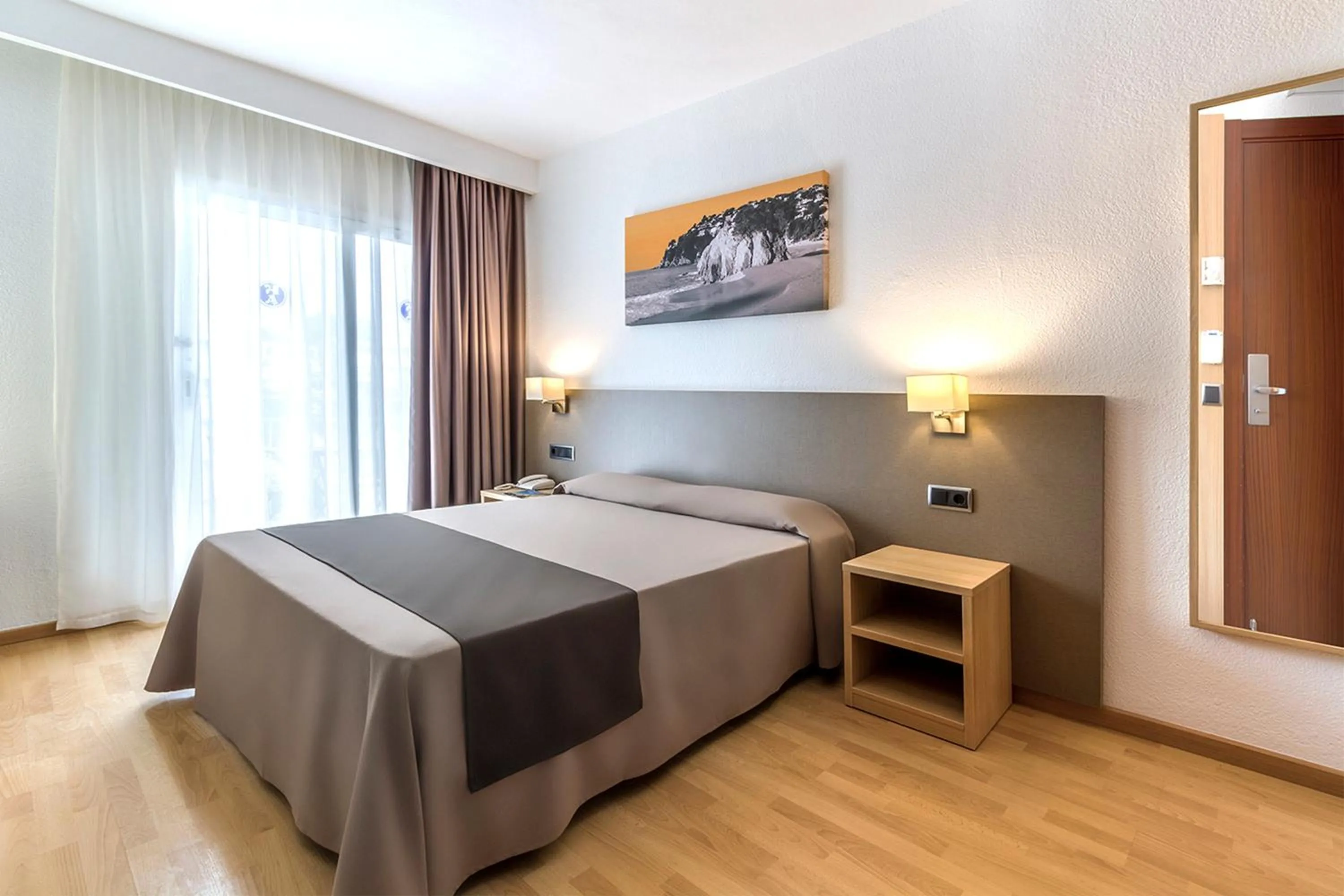 Bed in Hotel Acapulco