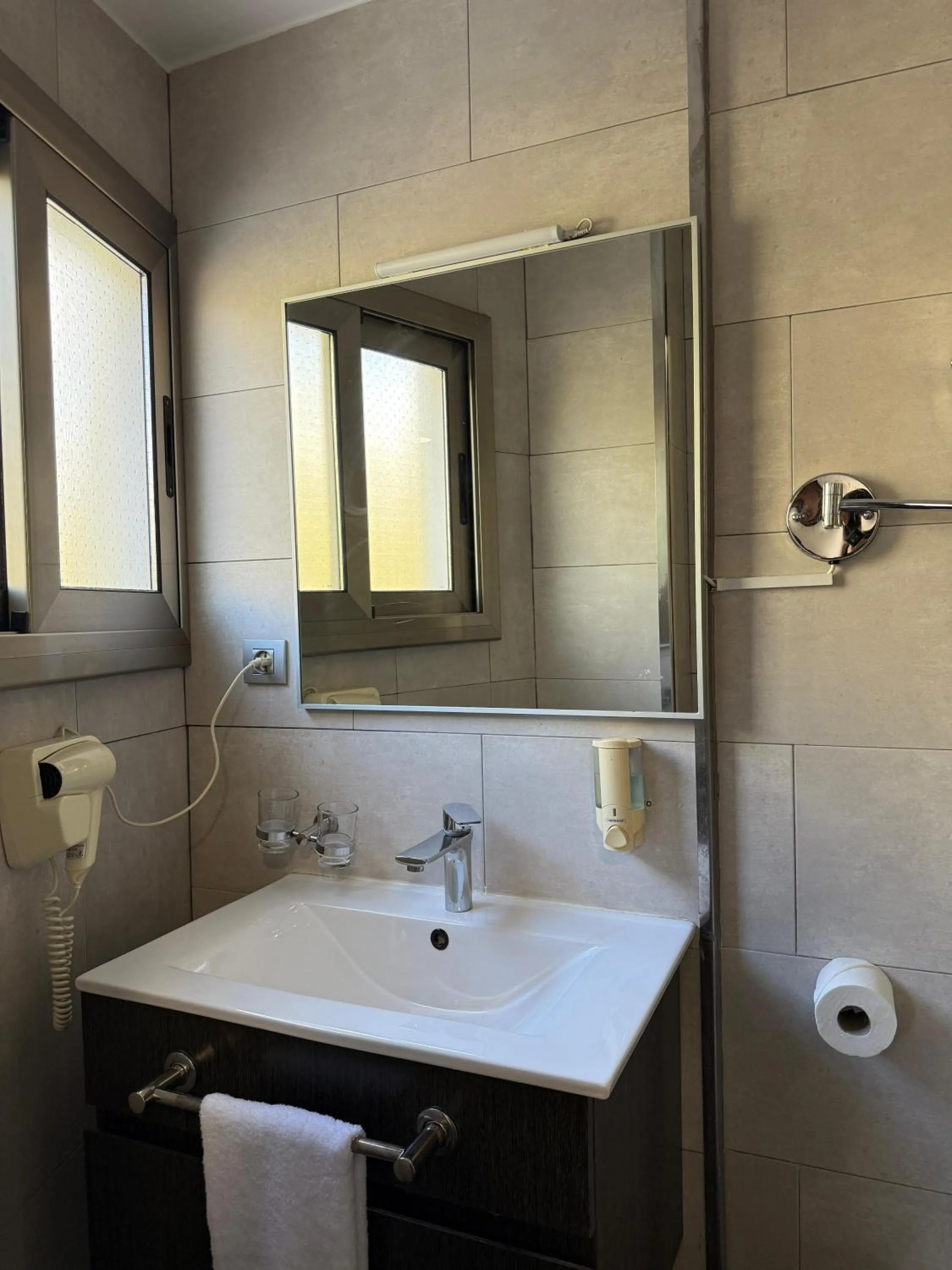 Bathroom in Hotel 170