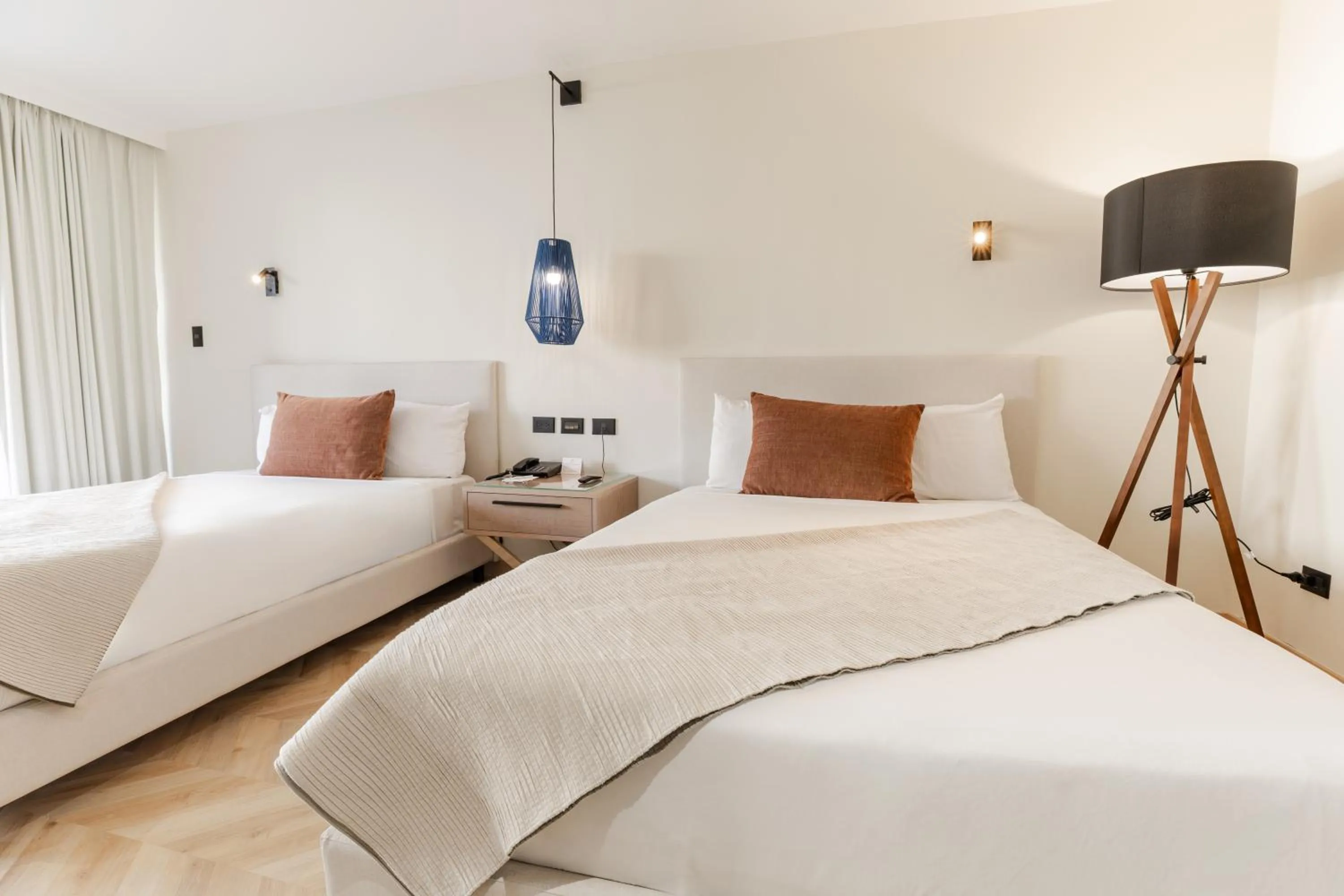 Bedroom, Bed in Dominican Fiesta Hotel