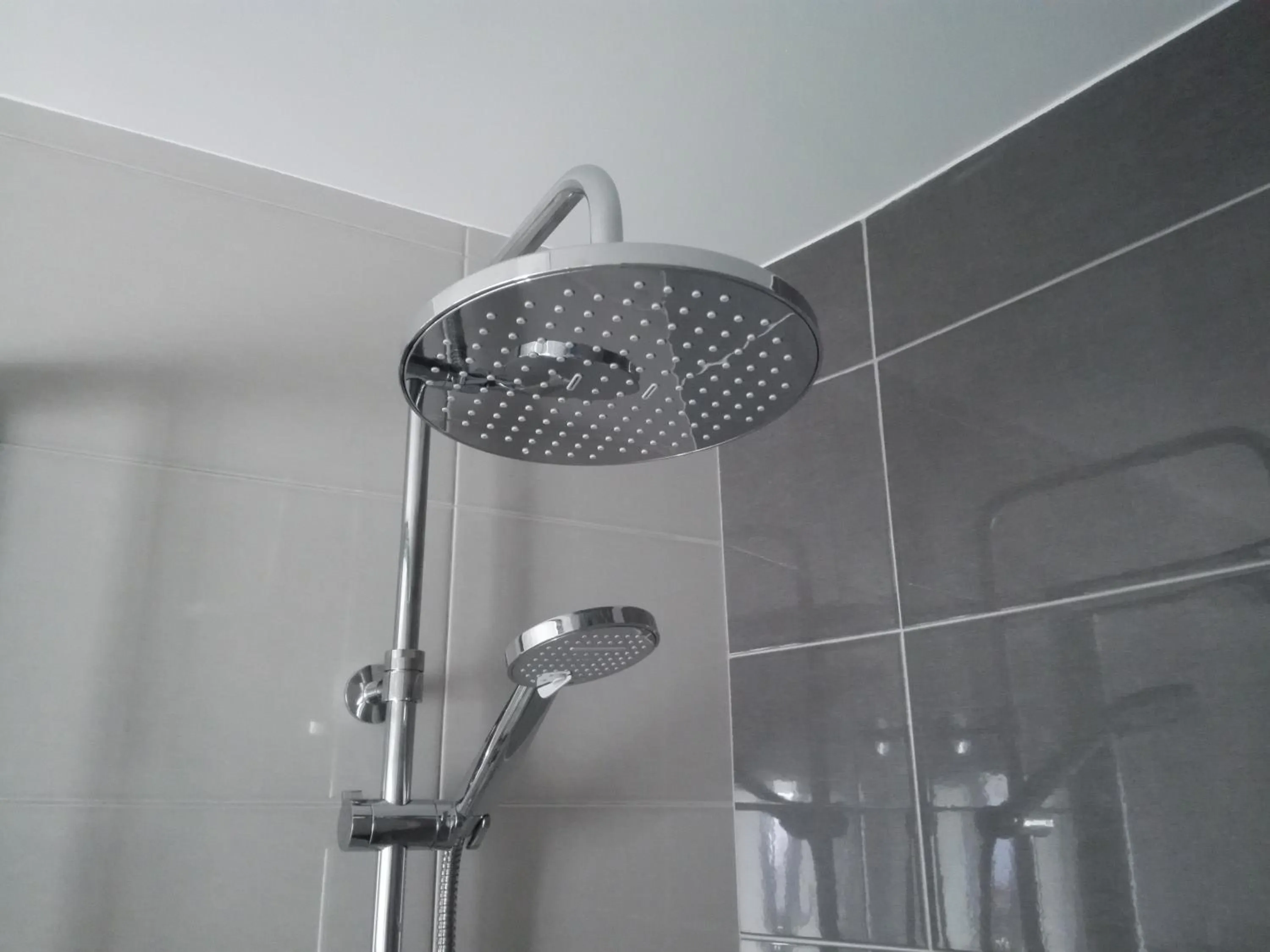 Shower in Bed & Breakfast Vista