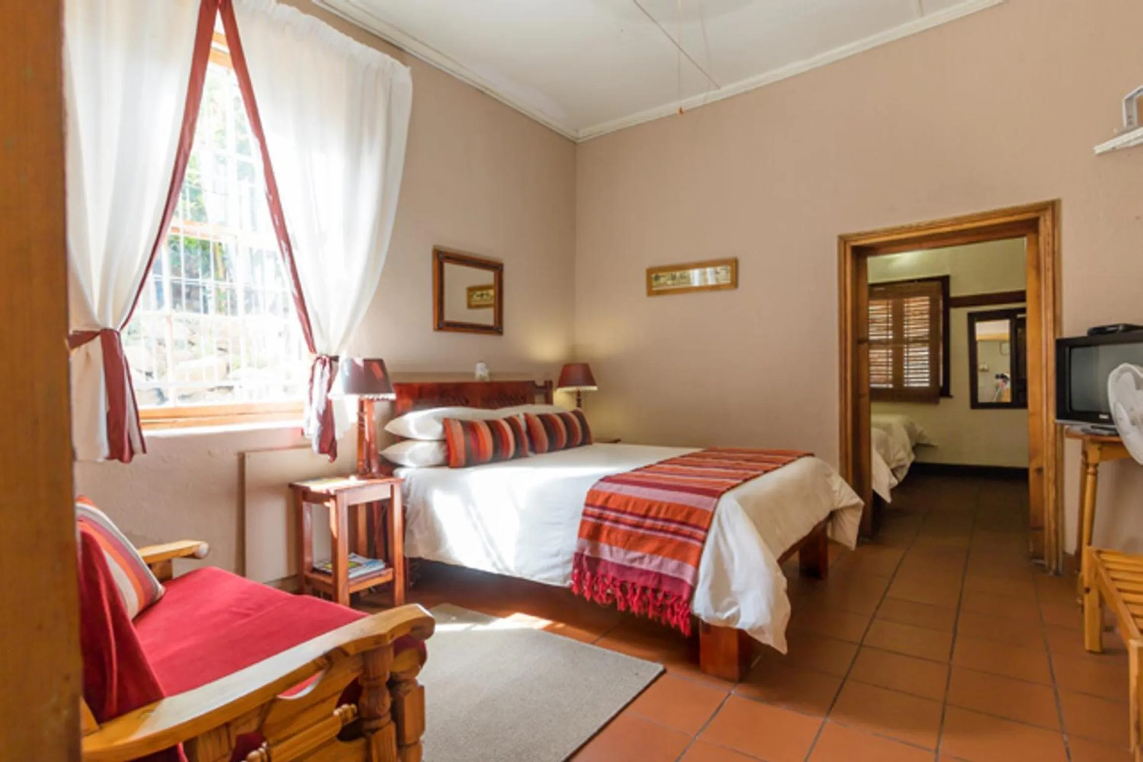 Bedroom, Bed in NANNA ROUS' TOWN HOUSE