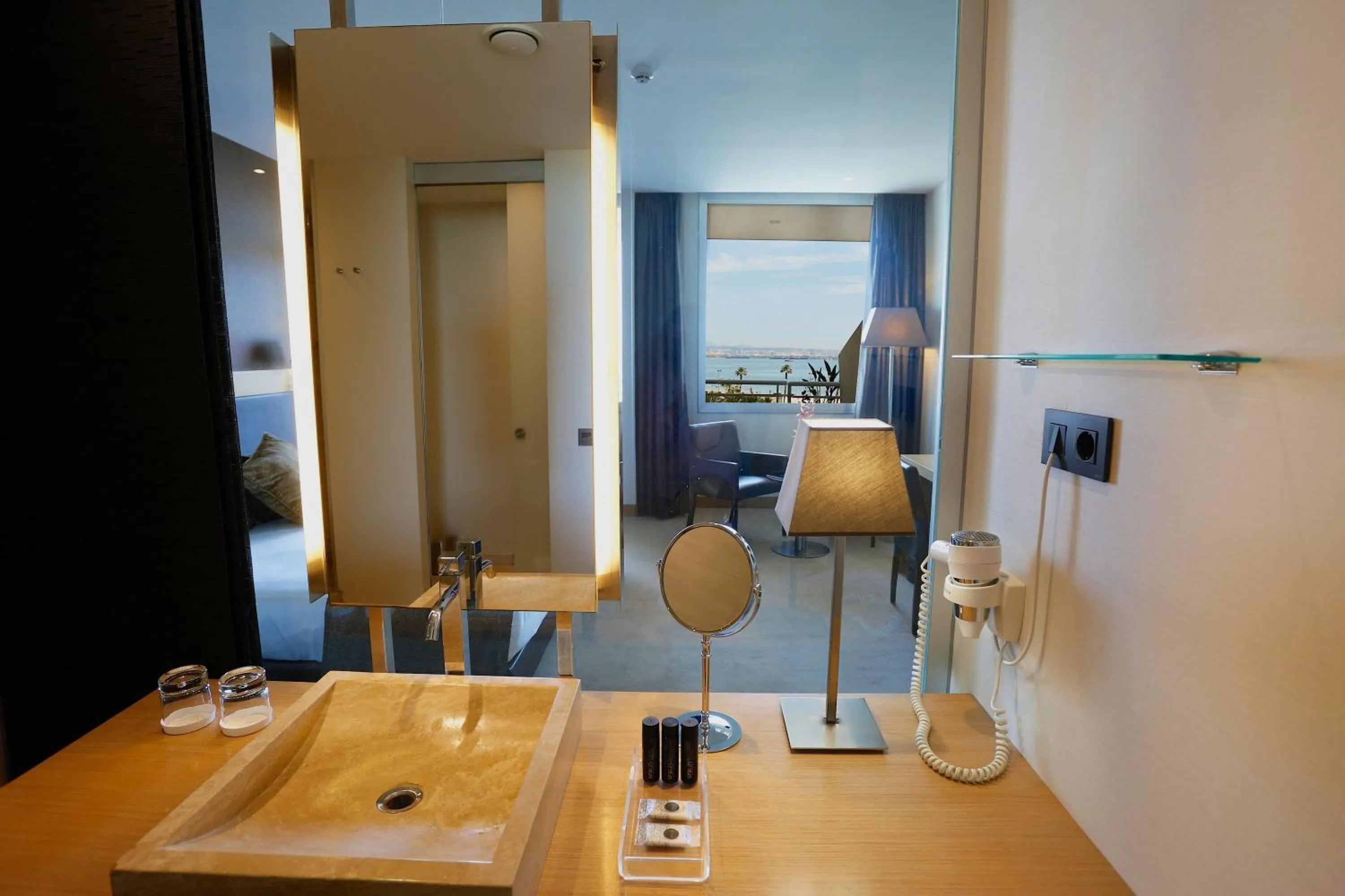 Bathroom in Gran Palas Hotel - Spa incluido