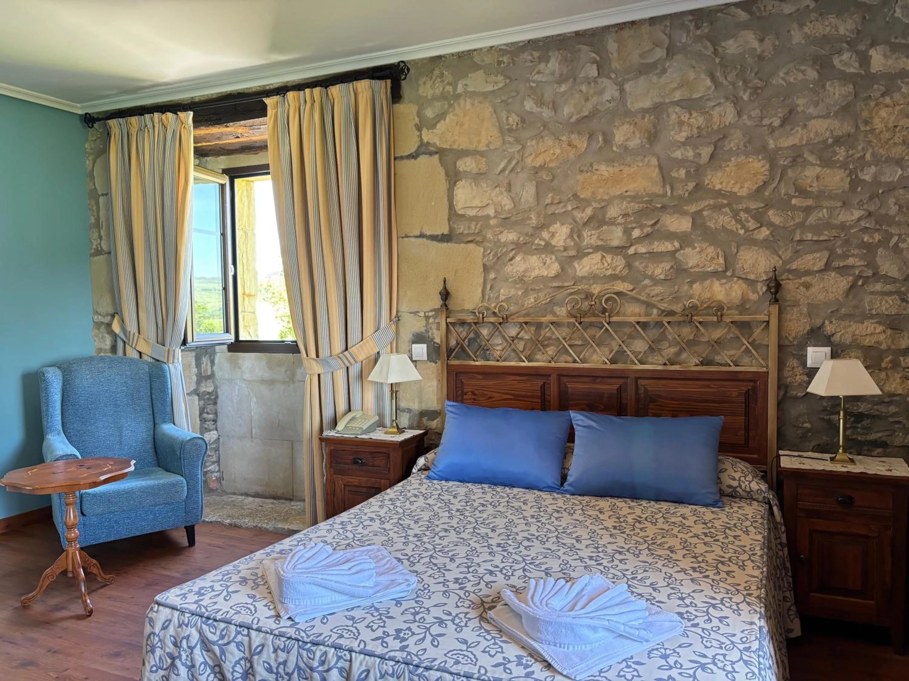 Bedroom, Bed in Hotel Casona Los Caballeros