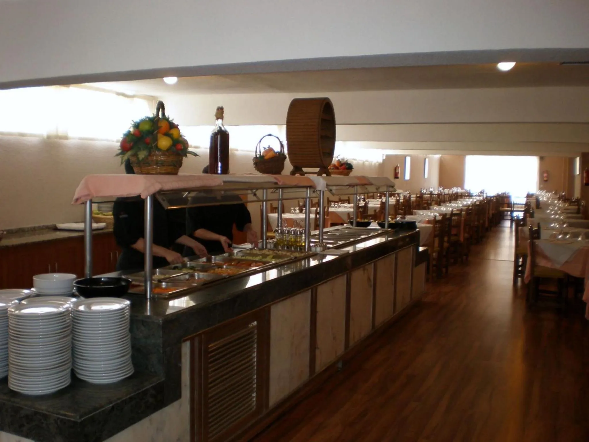 Restaurant/places to eat in Kristal