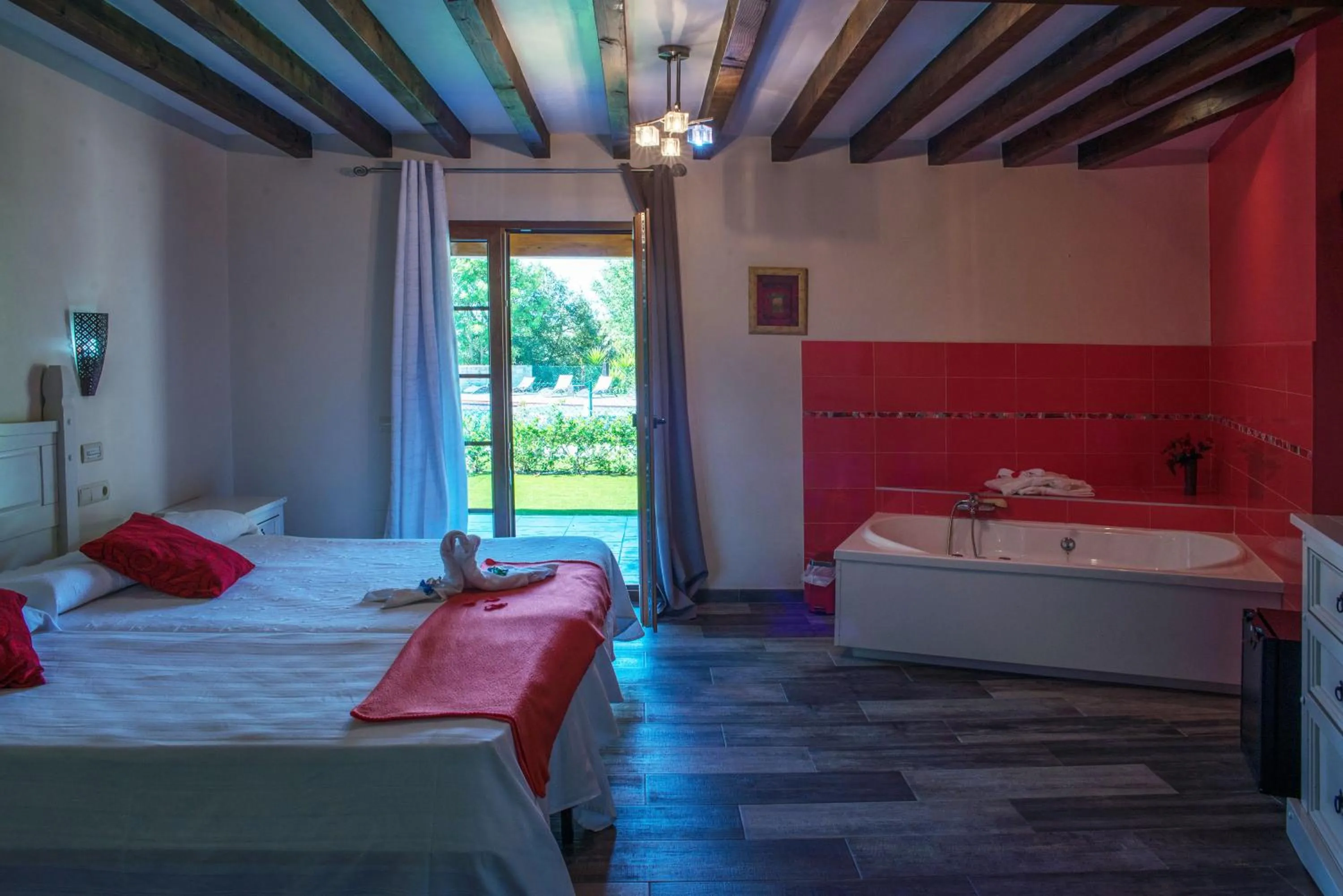 Bedroom, Bed in Hotel Marfrei