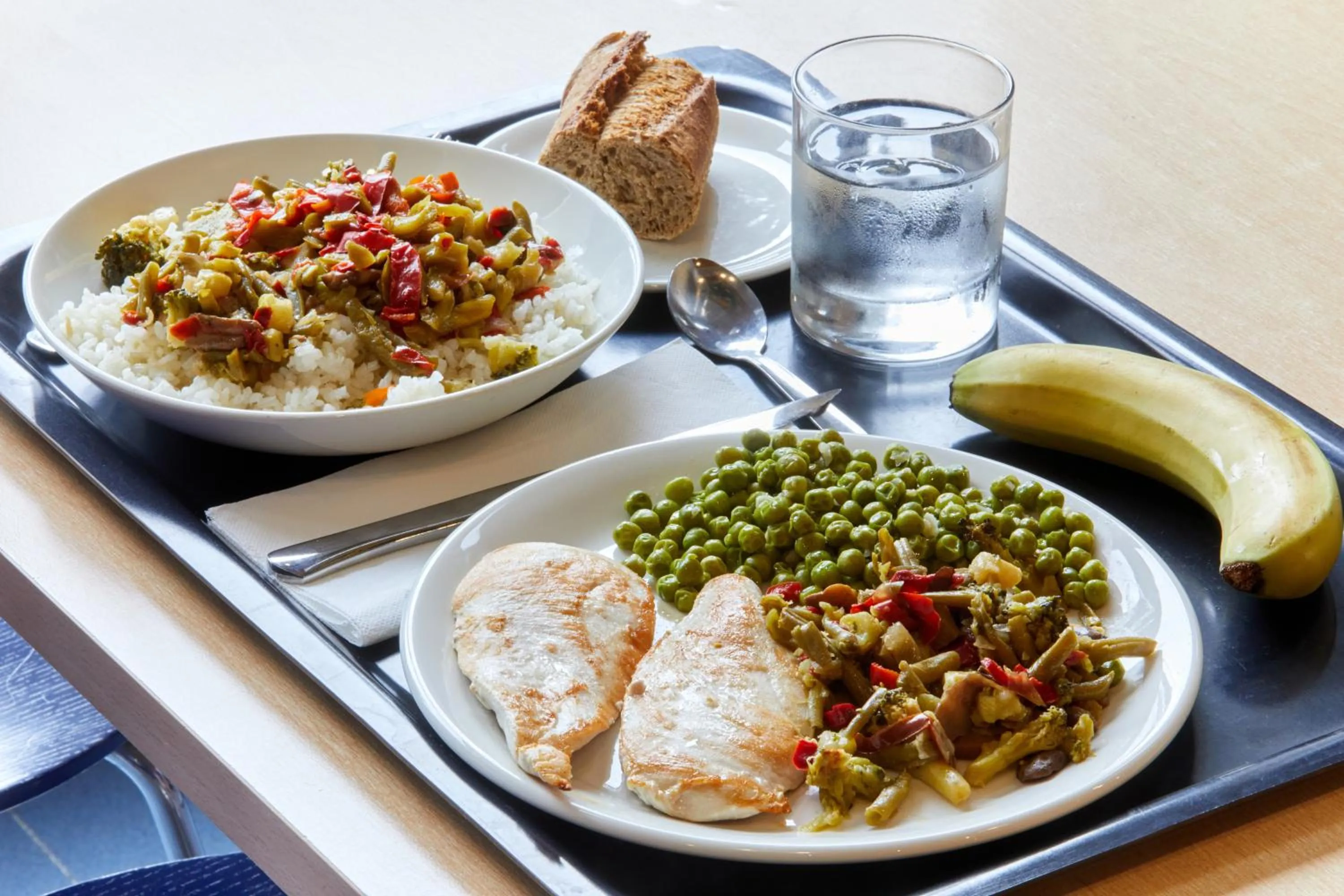 Restaurant/places to eat in Olarain