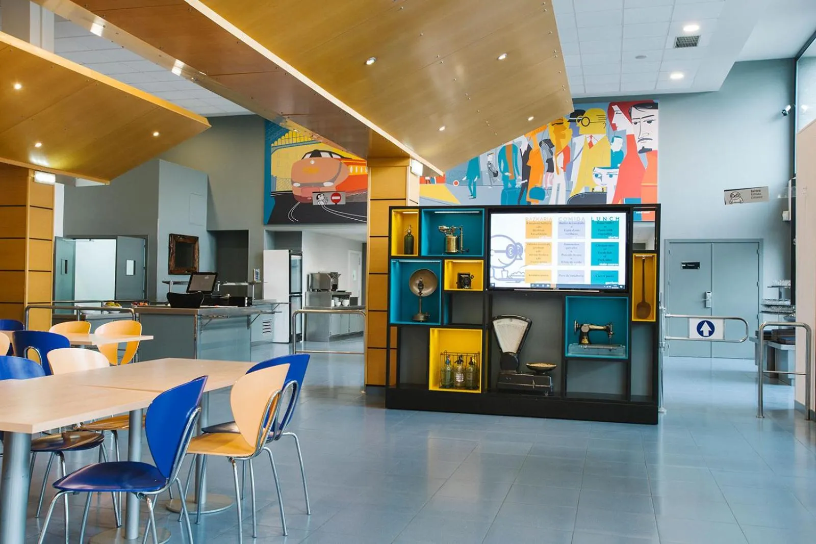 Restaurant/places to eat in Olarain