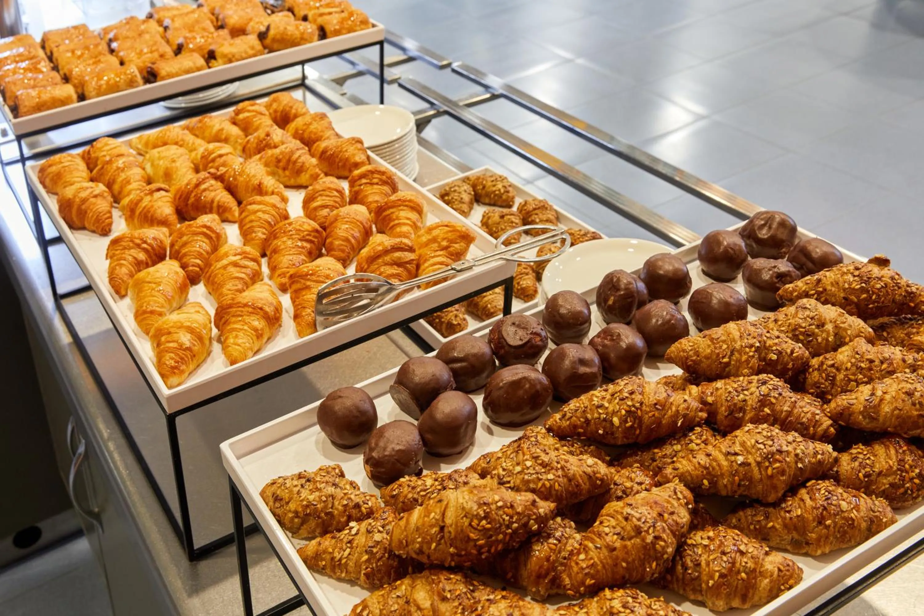 Breakfast in Olarain