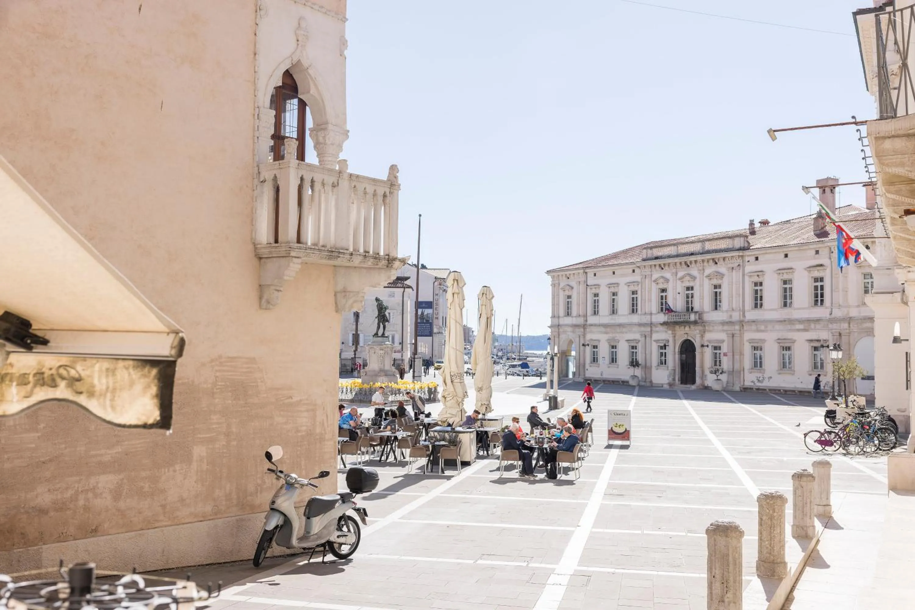 Property building in Benecanka Casa Veneziana Piran