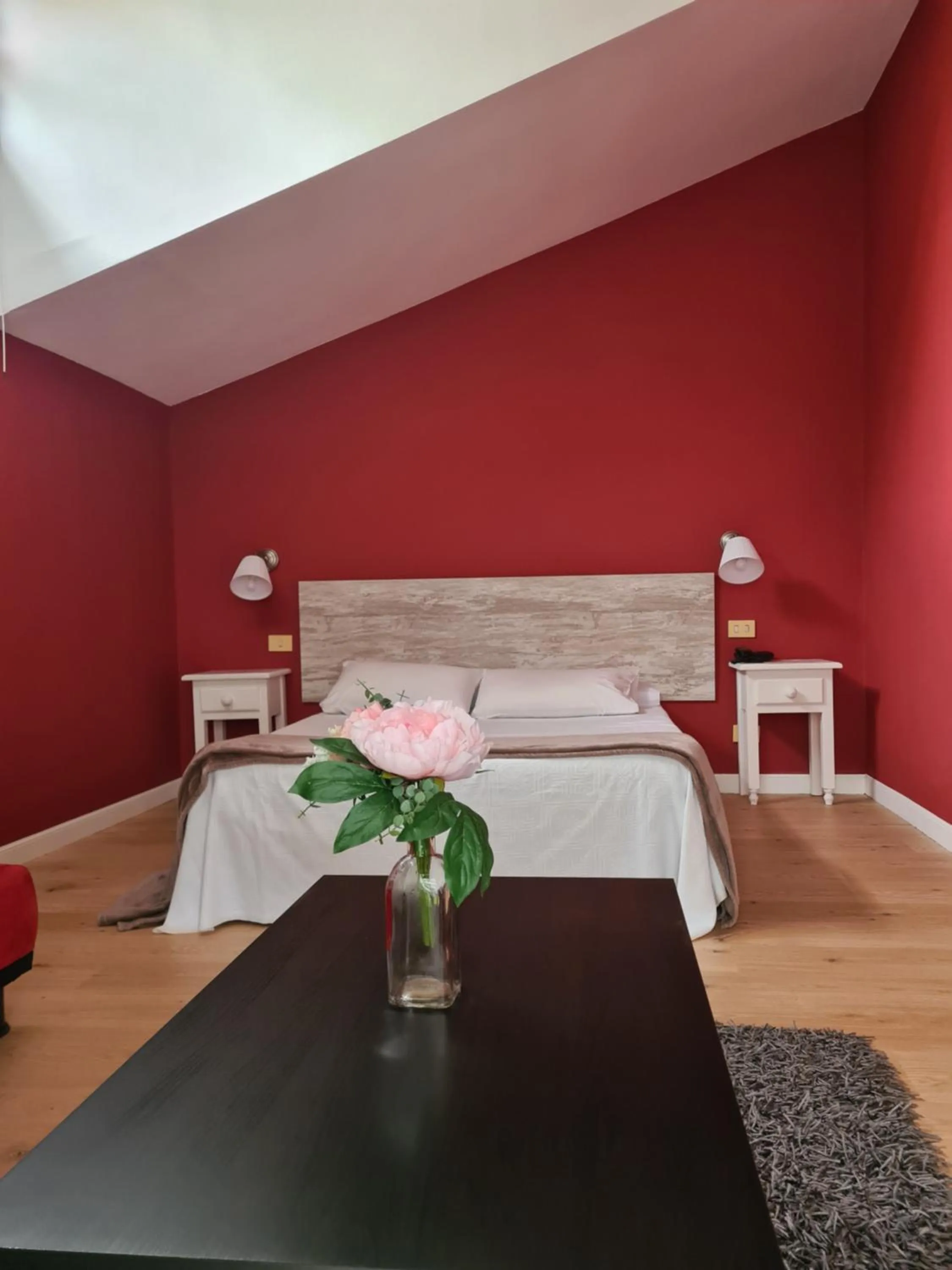 Pool view, Bed in Hotel Colegiata