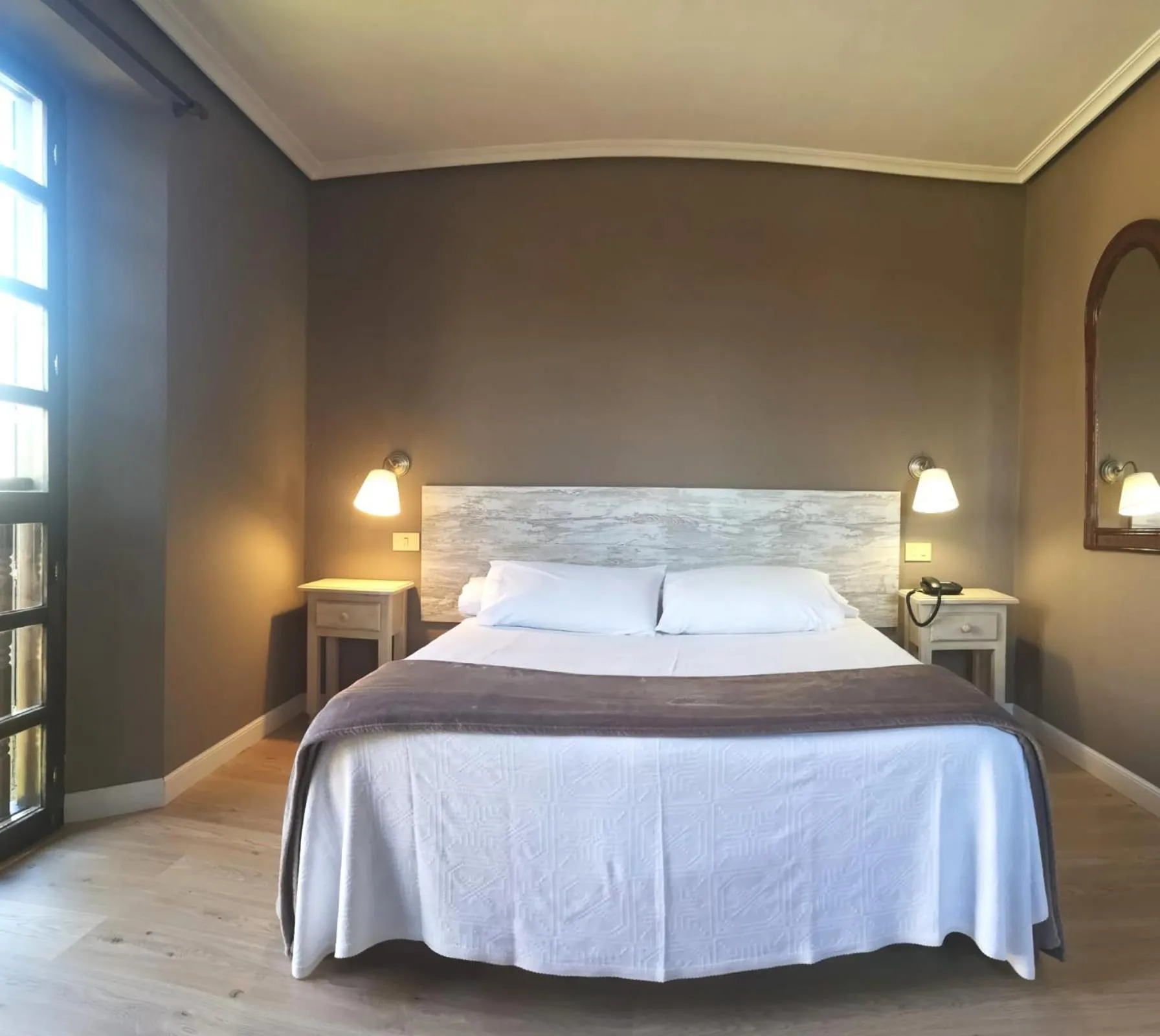 Bedroom, Bed in Hotel Colegiata