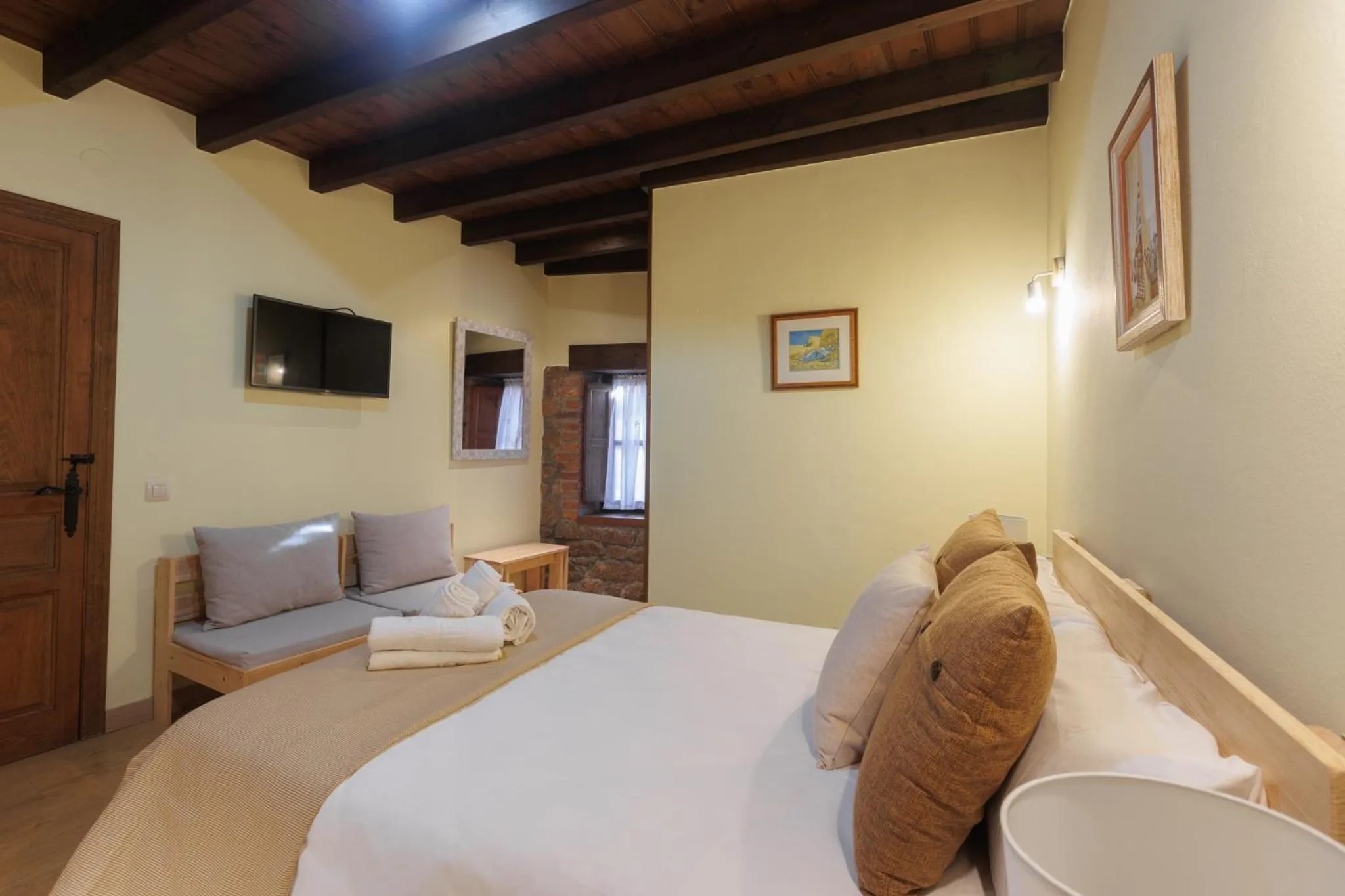 Bedroom, Bed in Hotel Rural El Molino