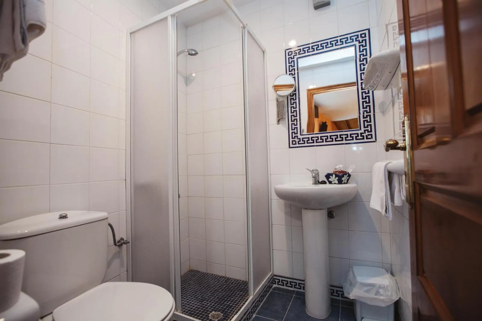 Bathroom in Hotel Rural El Molino