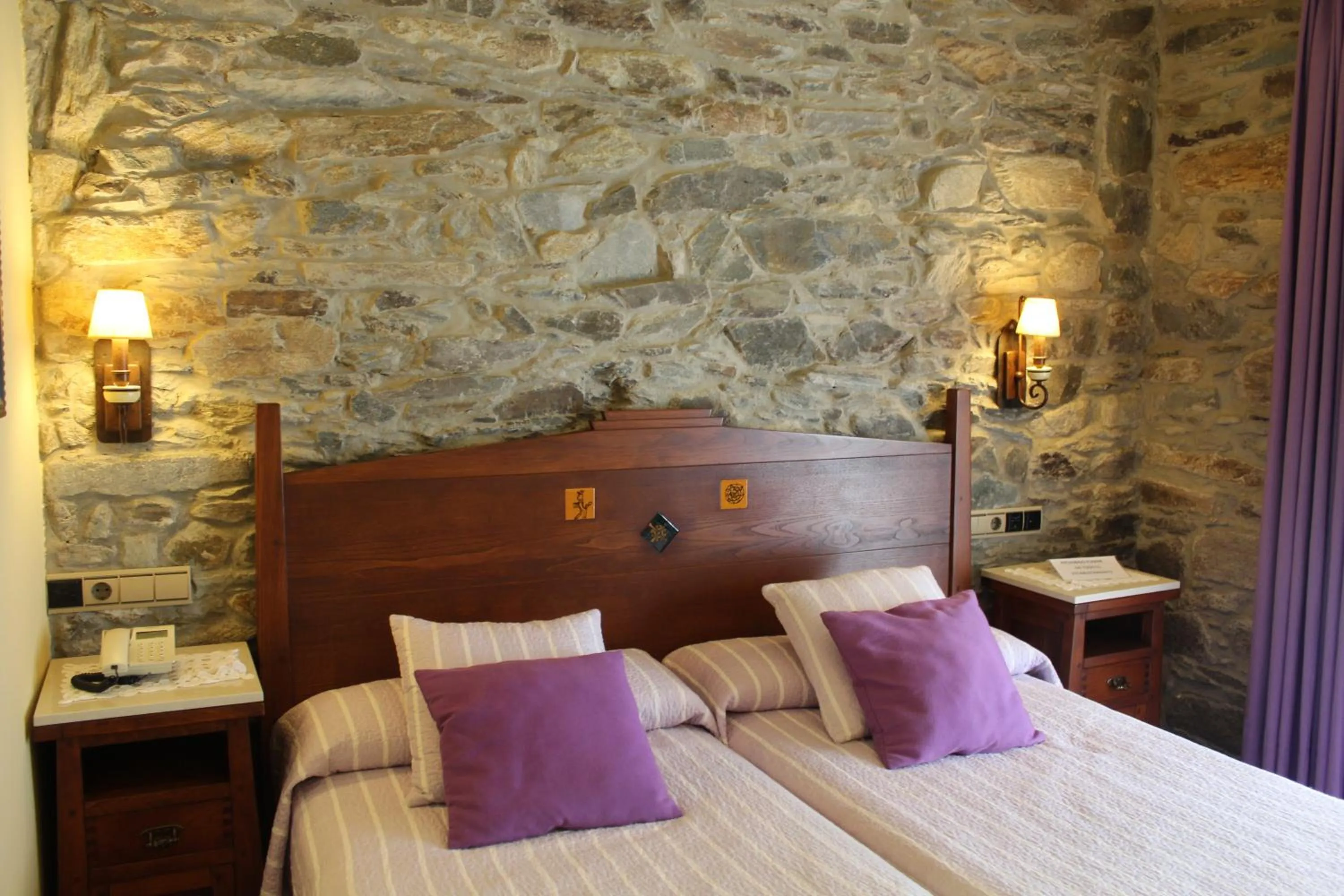 Photo of the whole room, Bed in Hotel Casa Prendes