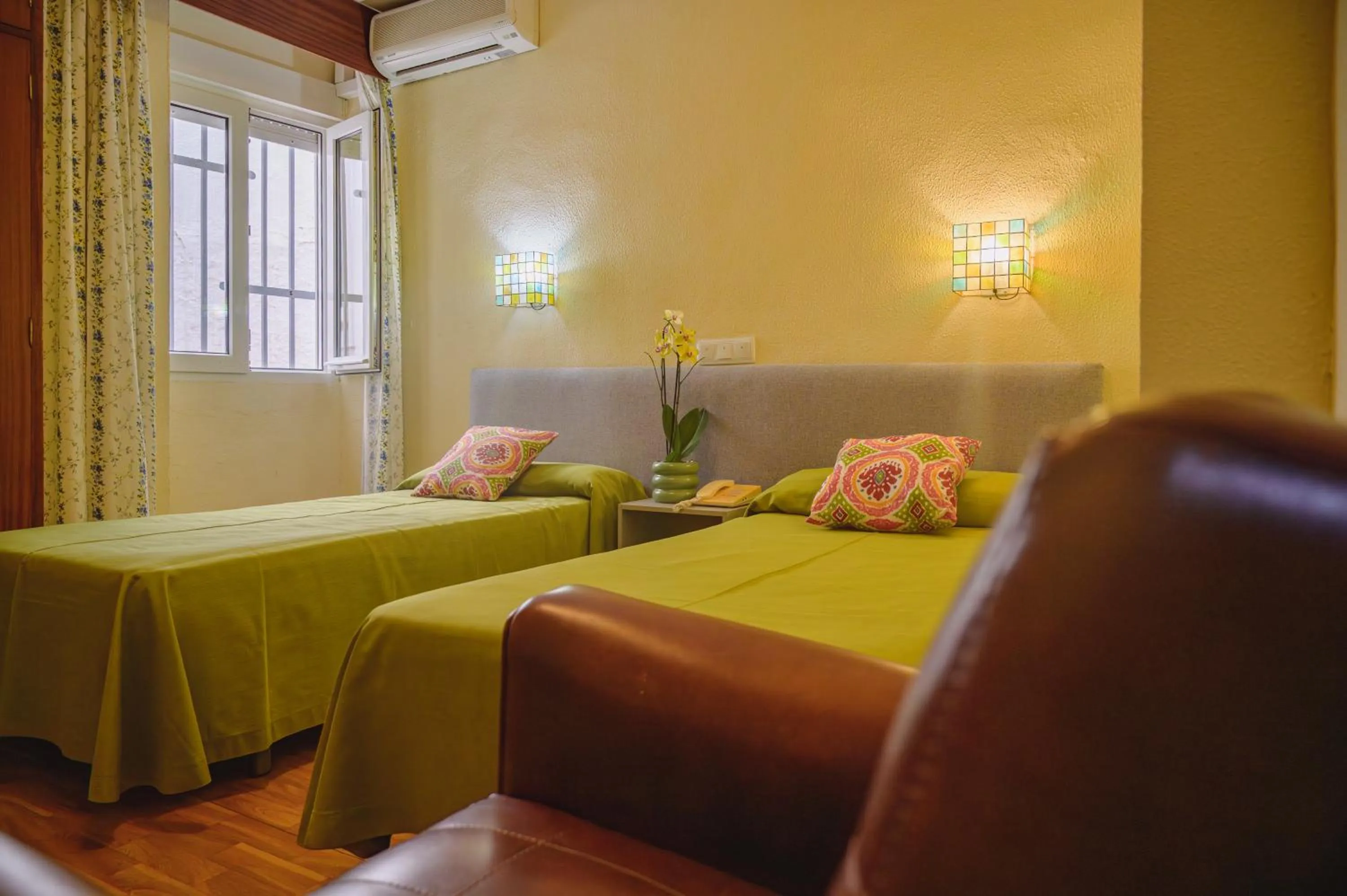 Photo of the whole room, Bed in Hotel Paraíso