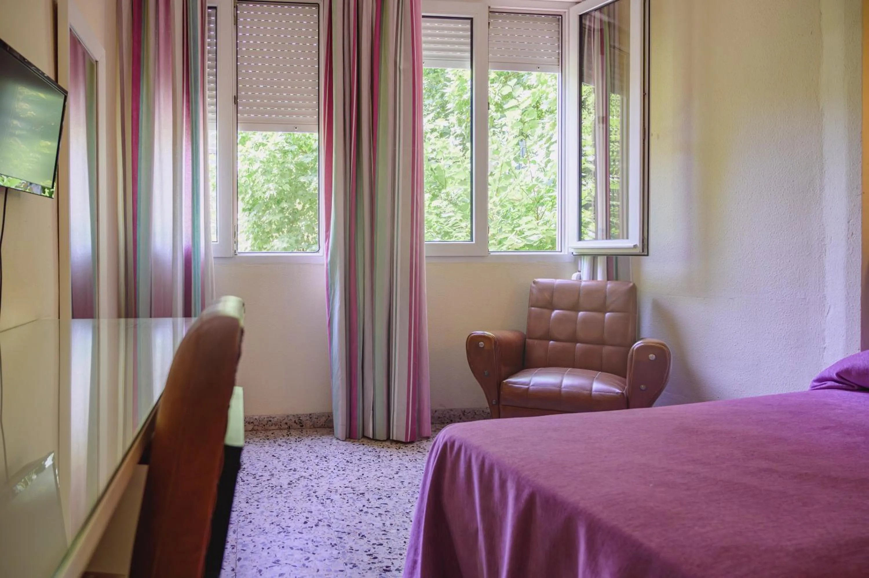 Photo of the whole room, Bed in Hotel Paraíso