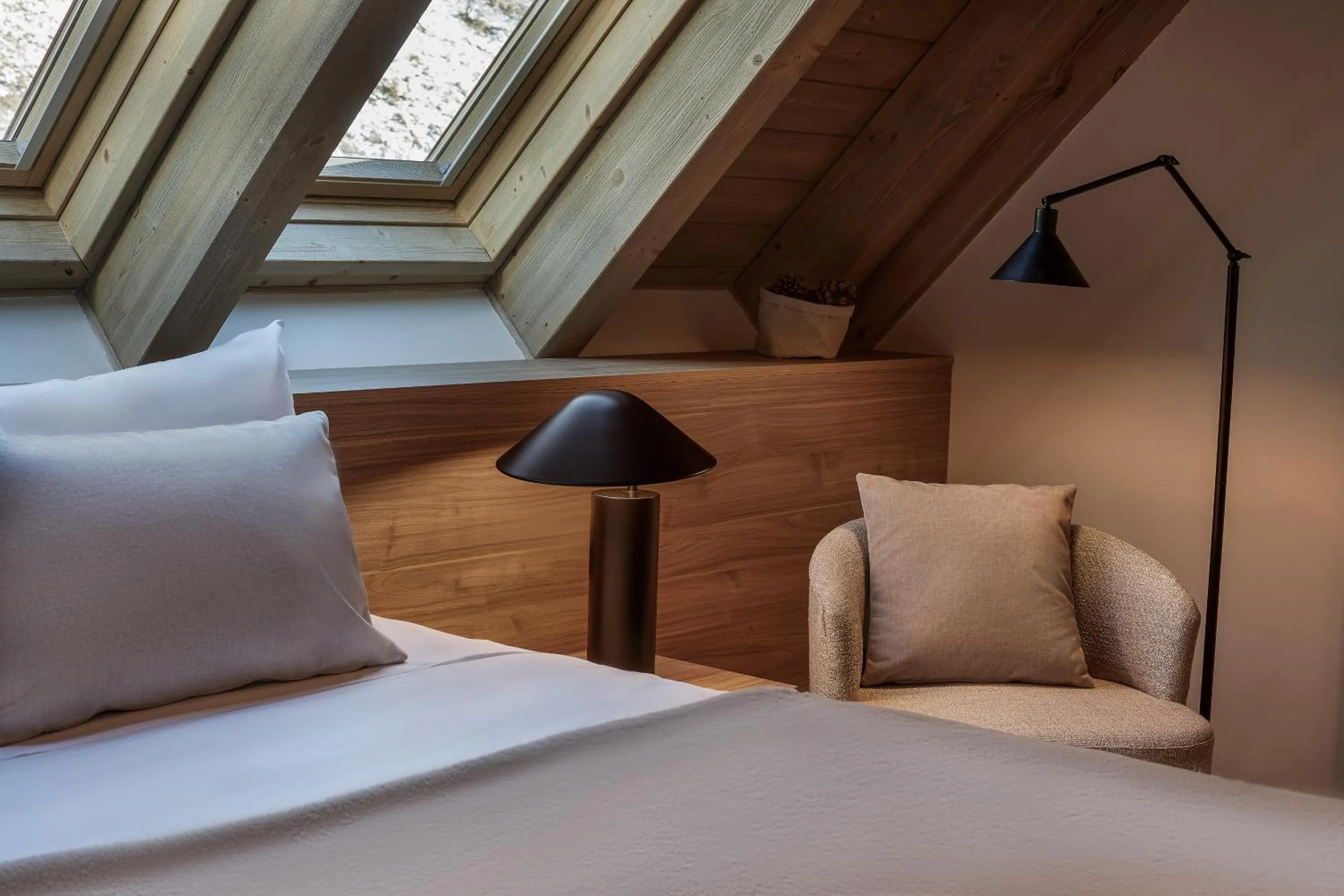 Bed in Hotel MIM Baqueira Luxury & SPA