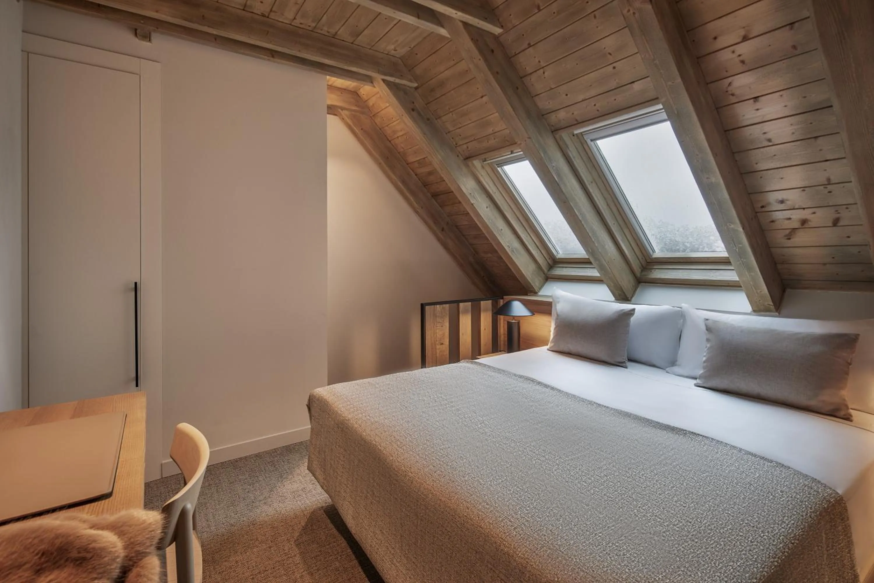 Bed in Hotel MIM Baqueira Luxury & SPA
