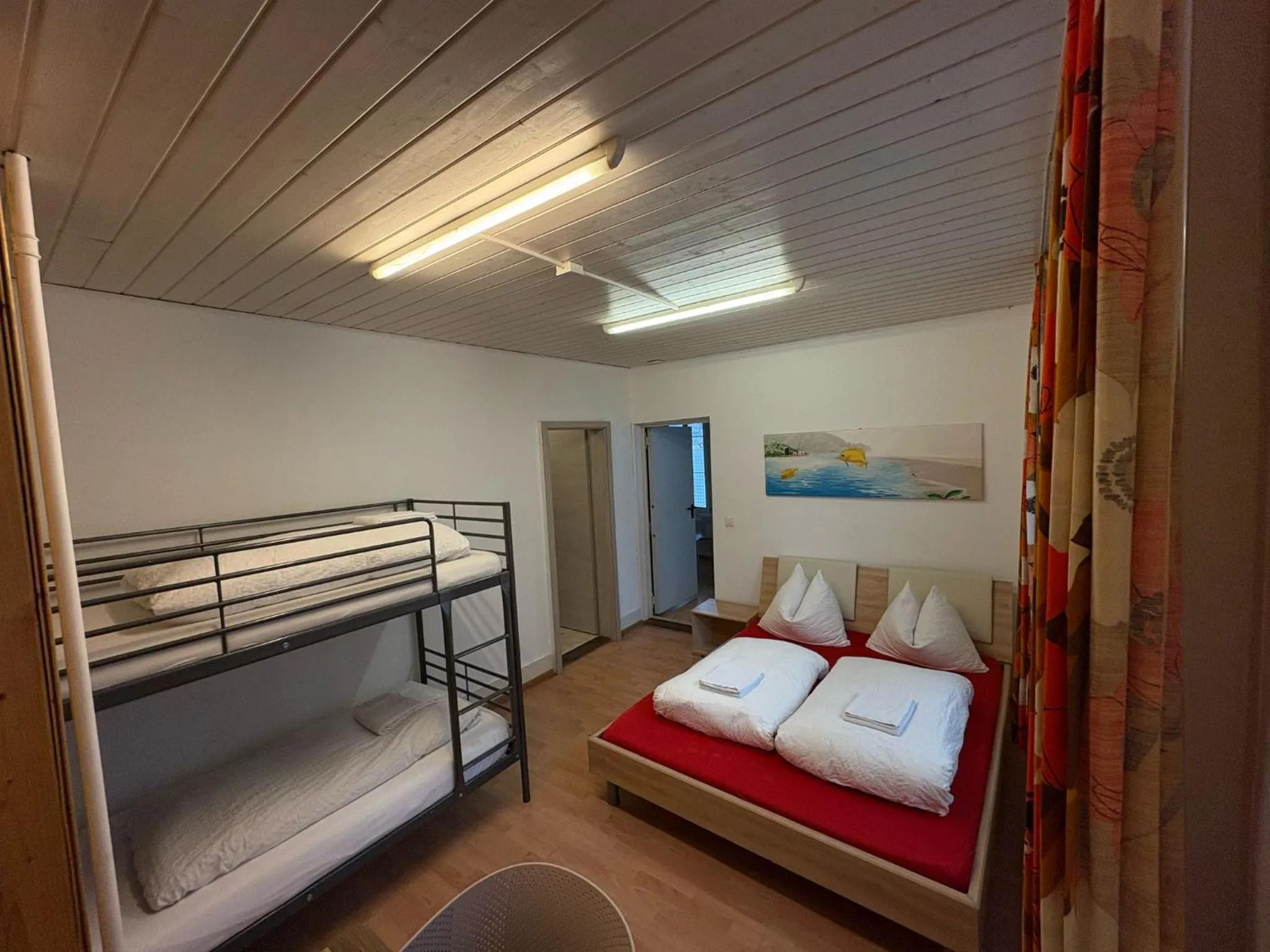 Bed in Interlaken Linda Inn Lodge