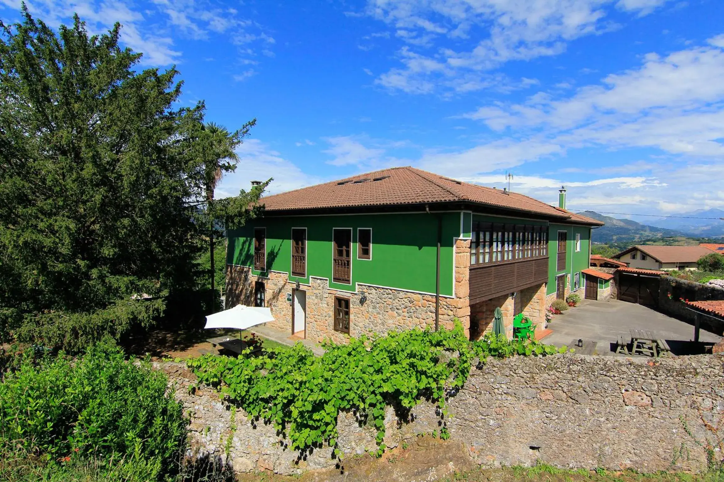 Hotel Rural Cuadroveña Hotel Rural Cuadroveña