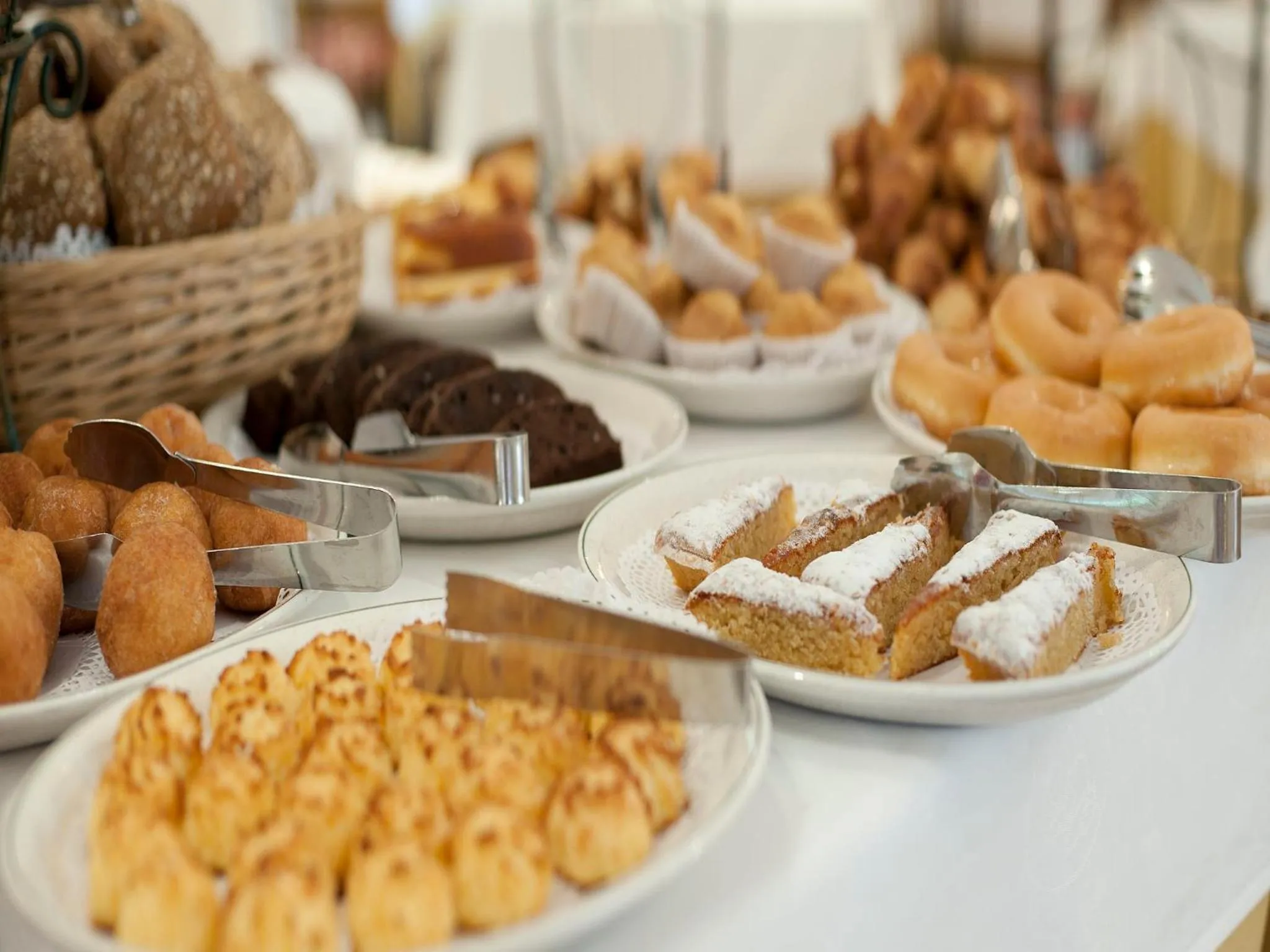 Breakfast in Hotel Bahia