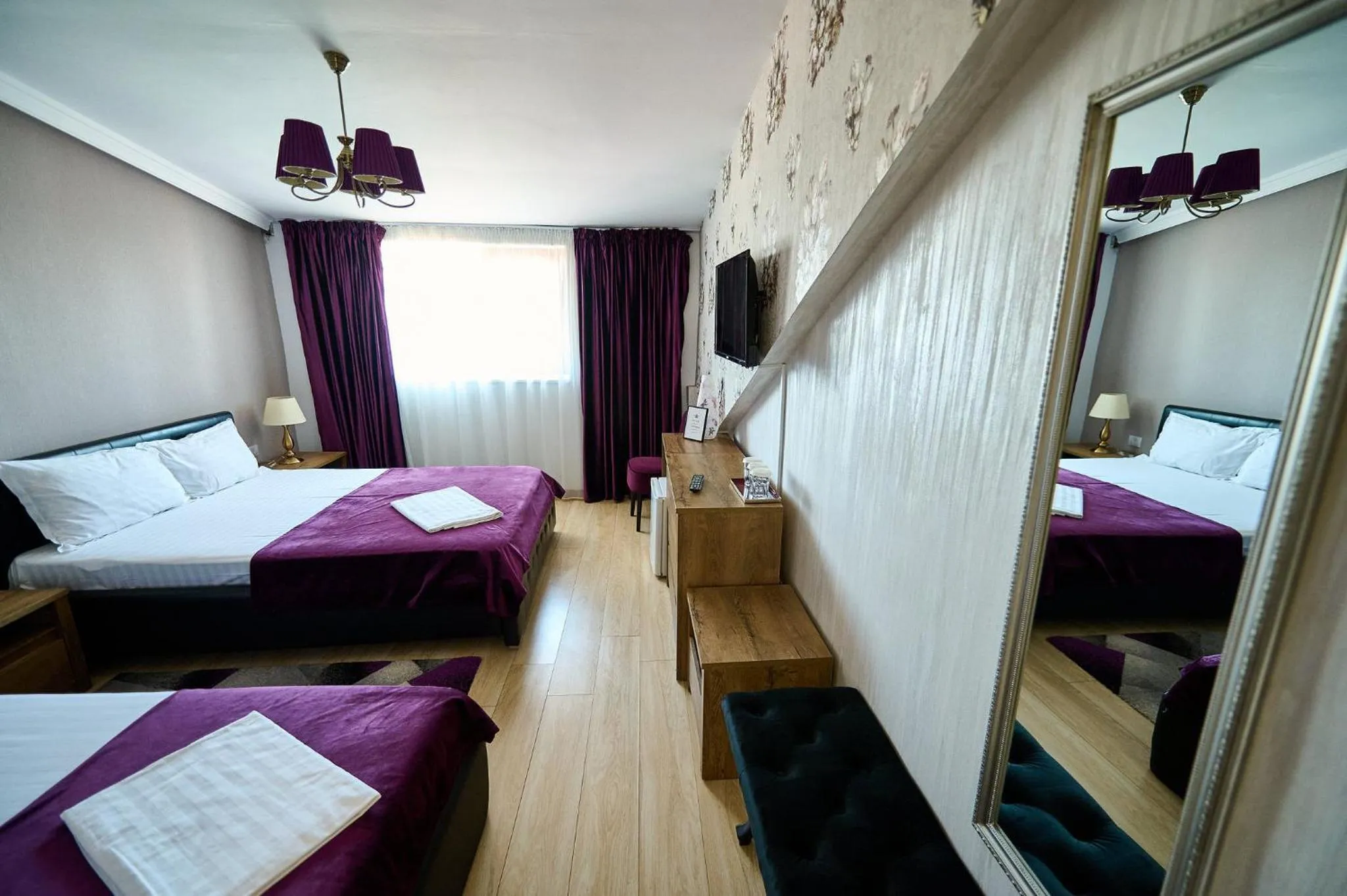 Bed in Hotel Evianne Boutique