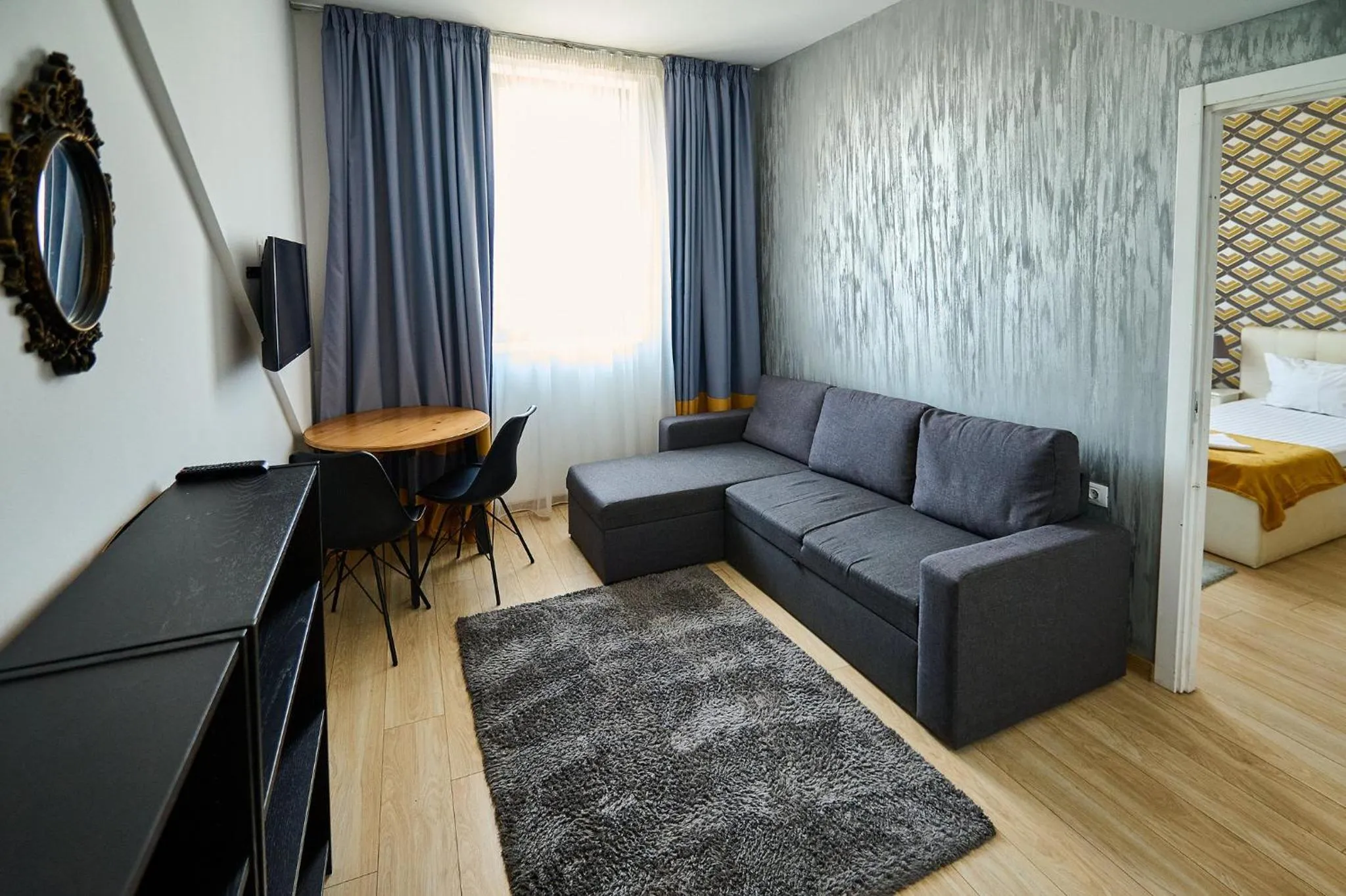 Living room, Bed in Hotel Evianne Boutique