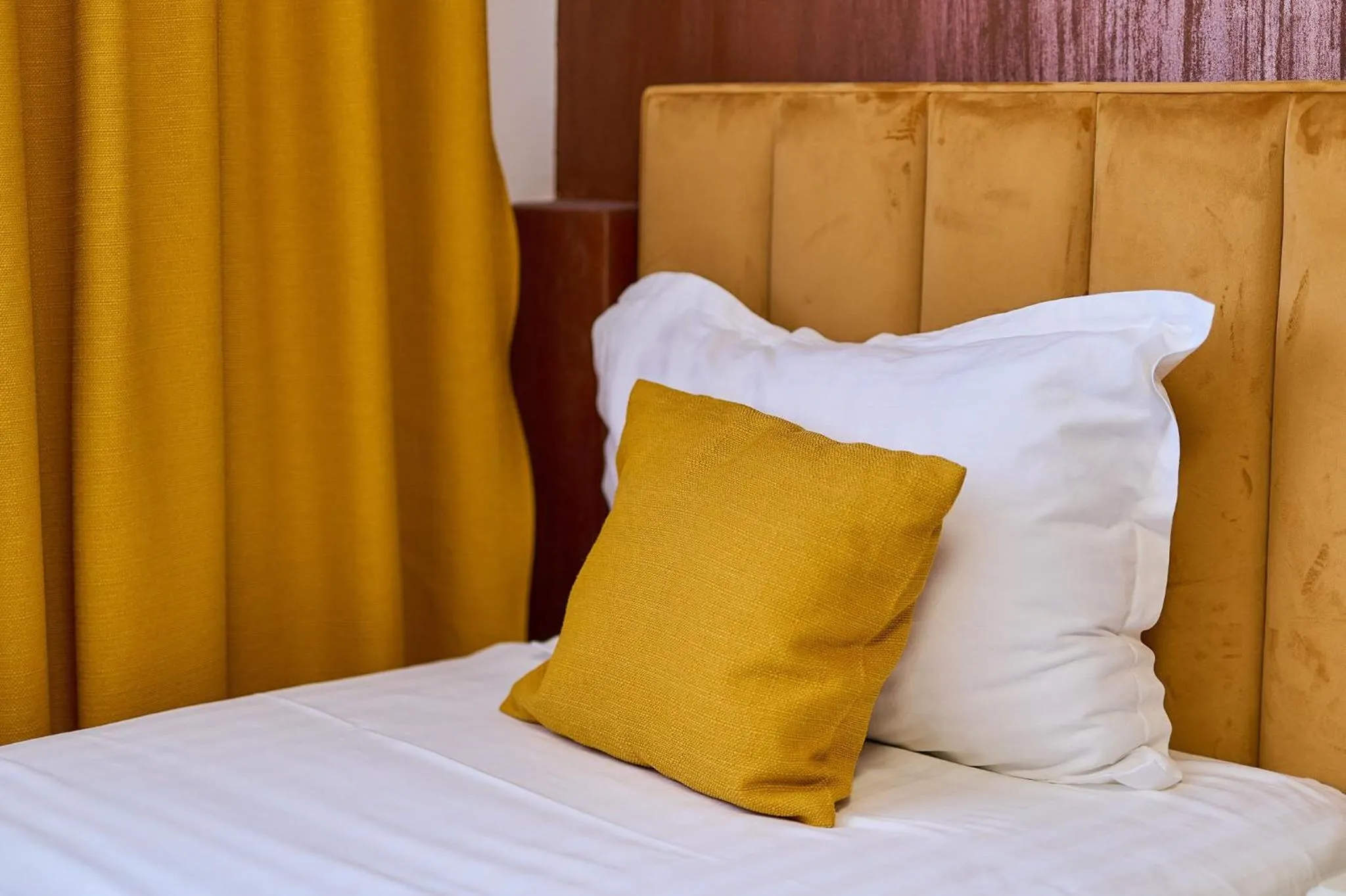 Bed in Hotel Evianne Boutique