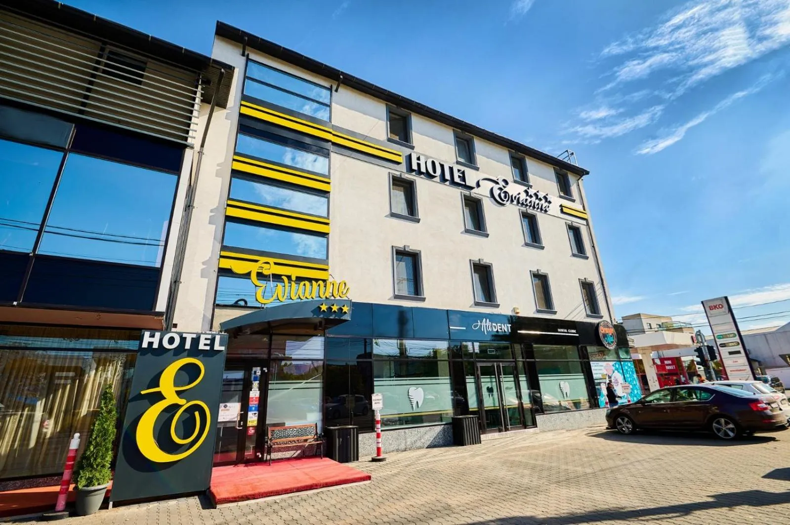 Property building in Hotel Evianne Boutique