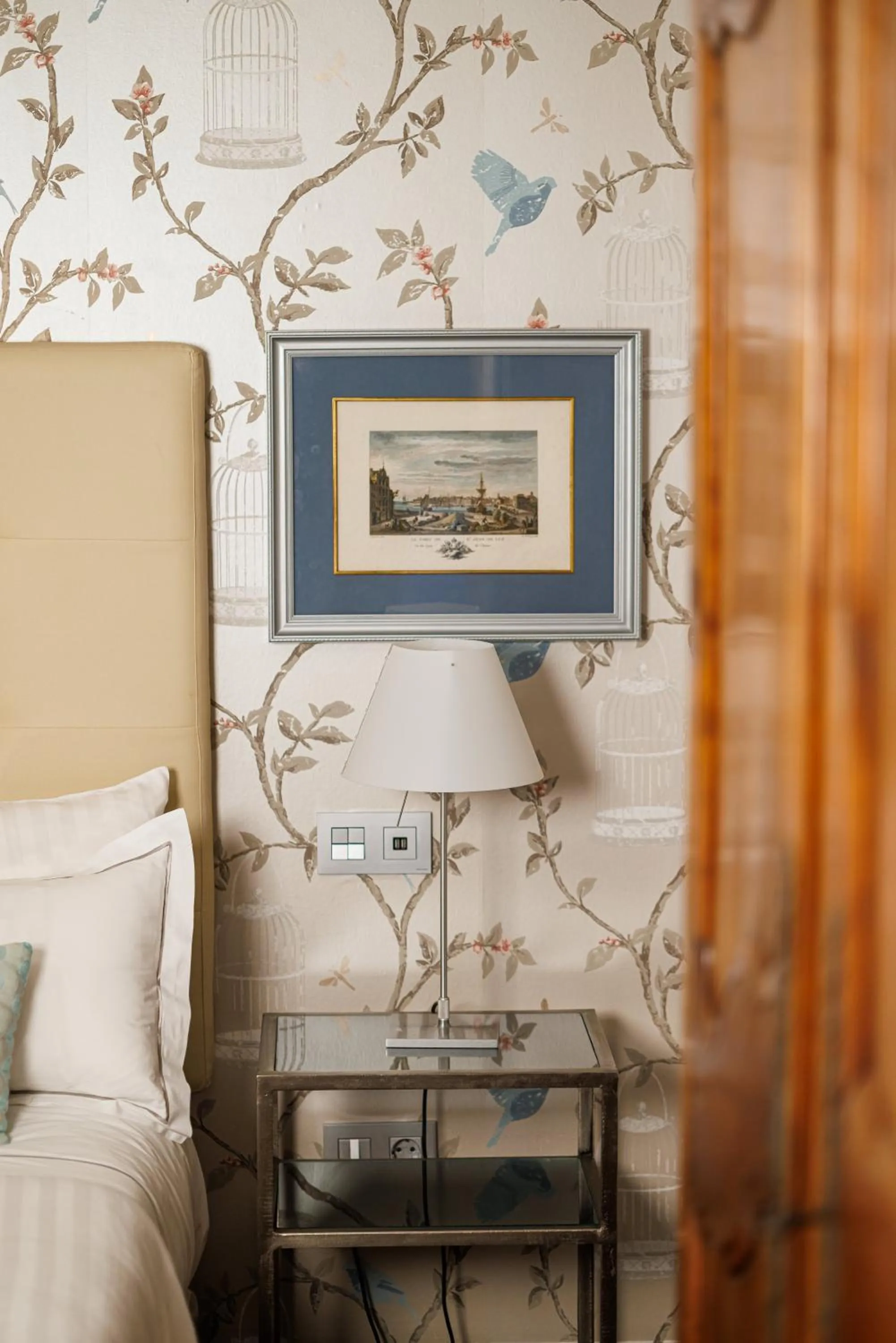Decorative detail, Bed in Iriarte Jauregia Hotel