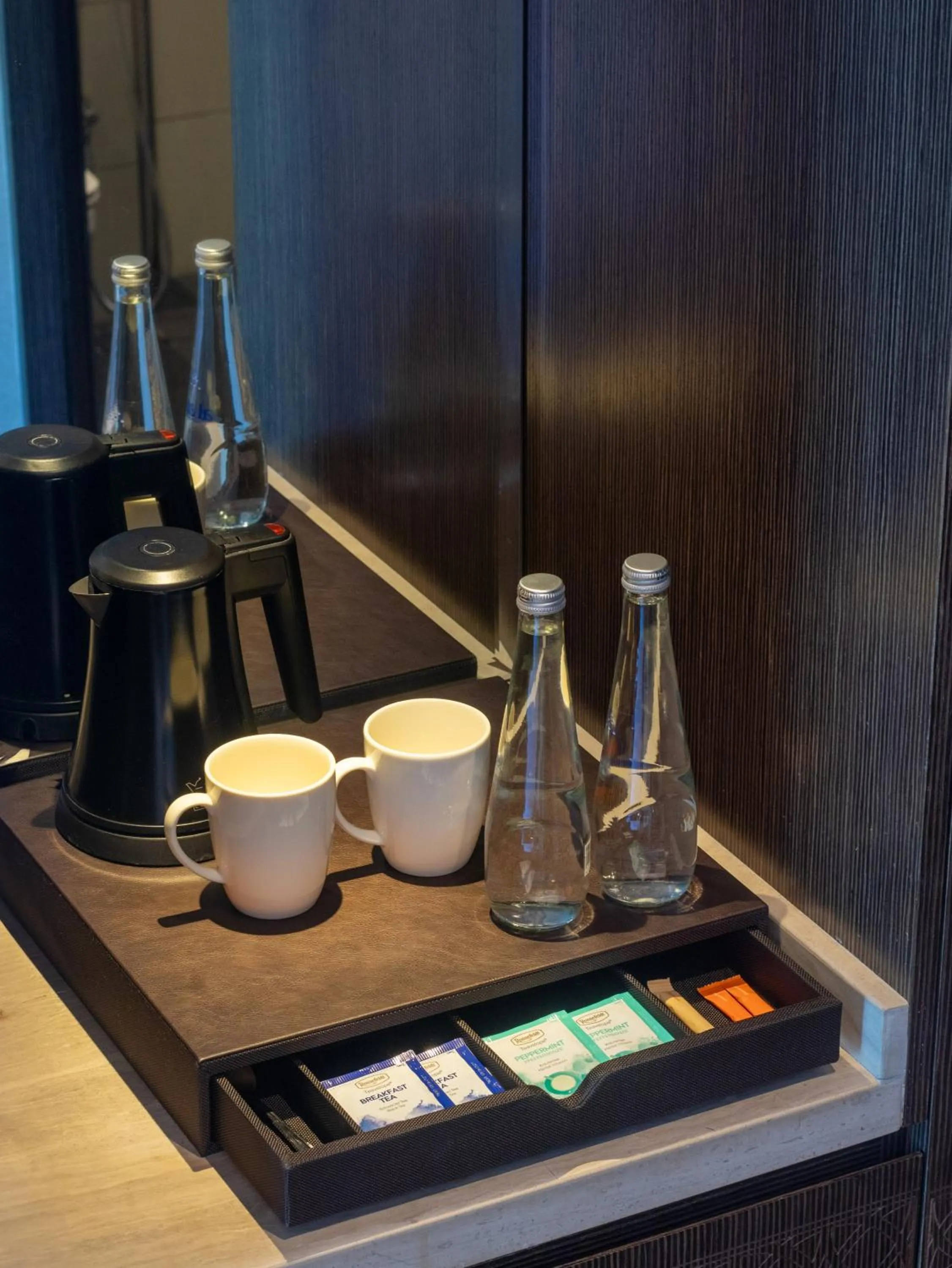 Coffee/tea facilities in Naumi Hotel Dubai - formerly dusitD2 Kenz