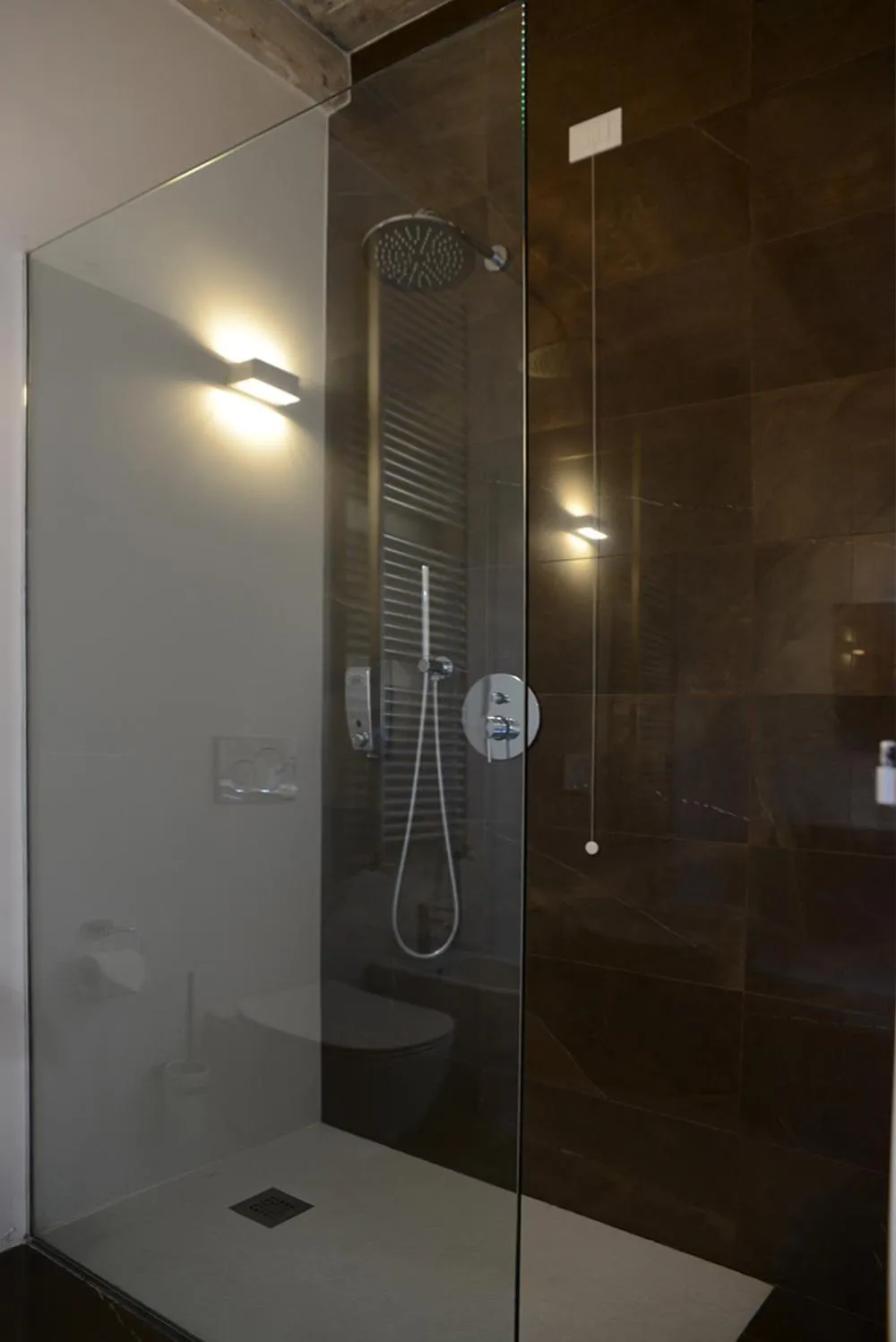 Bathroom in Iseo Lake - Rooms & Apartments