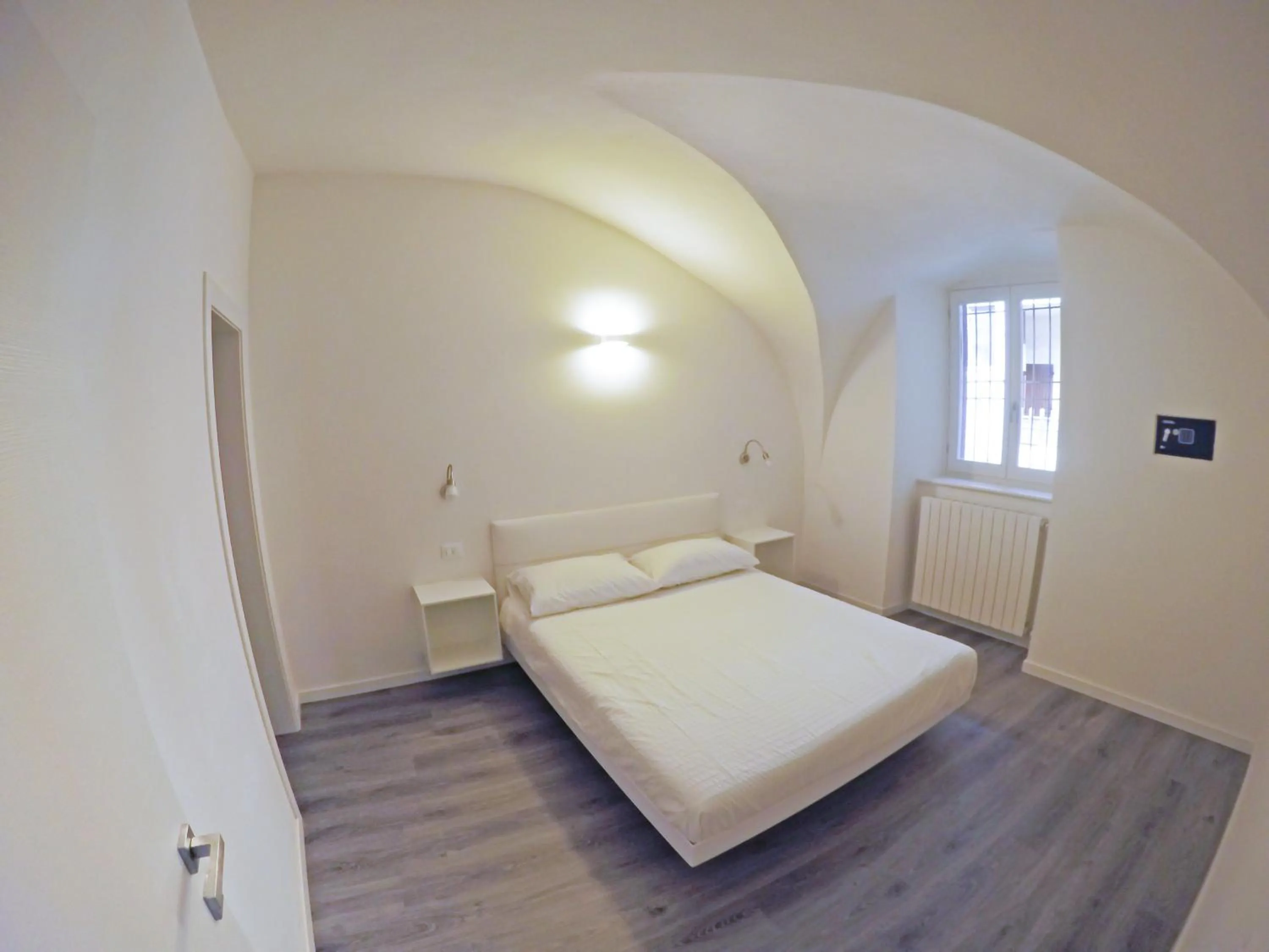 Bed in Iseo Lake - Rooms & Apartments