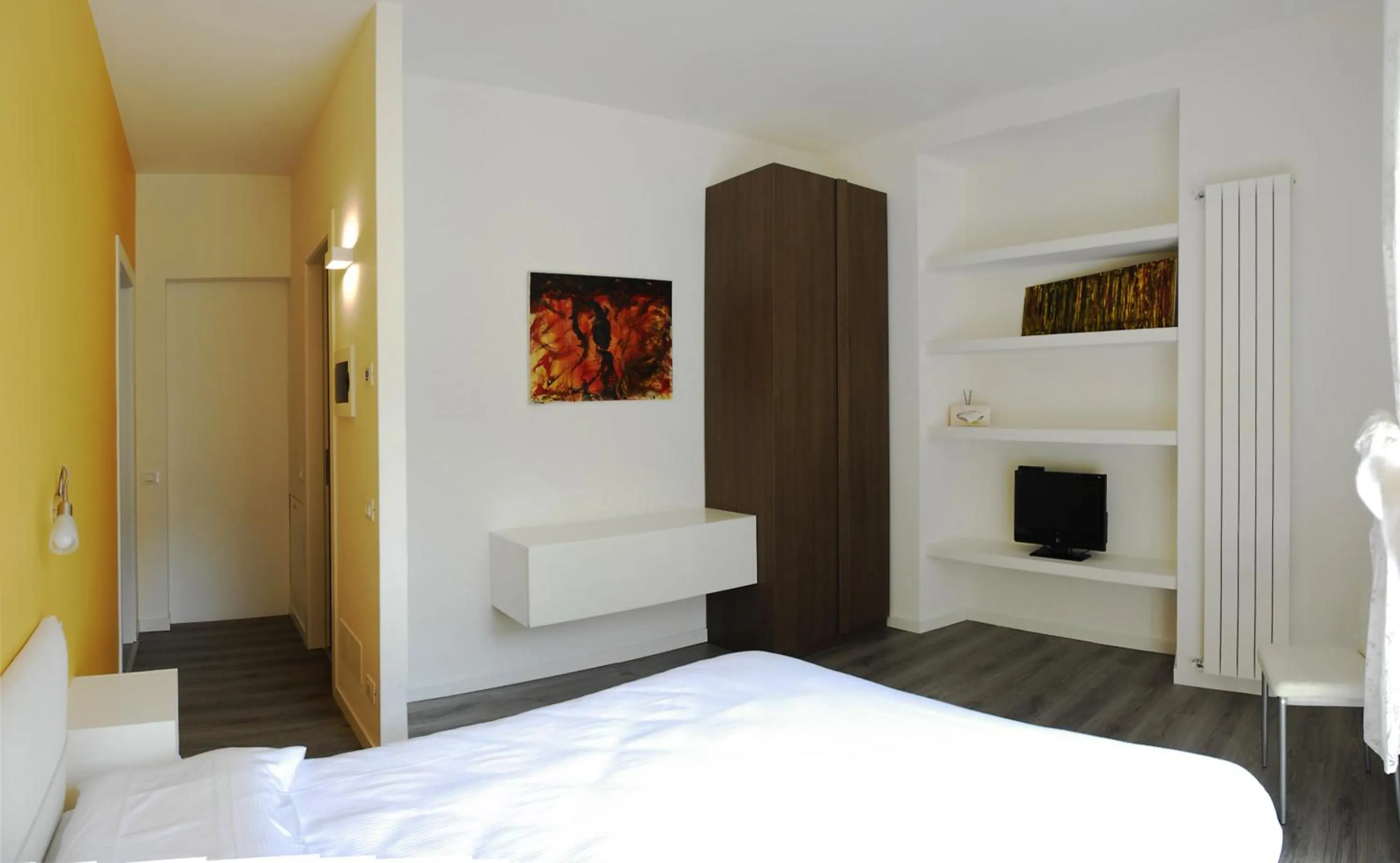 Photo of the whole room, Bed in Iseo Lake - Rooms & Apartments