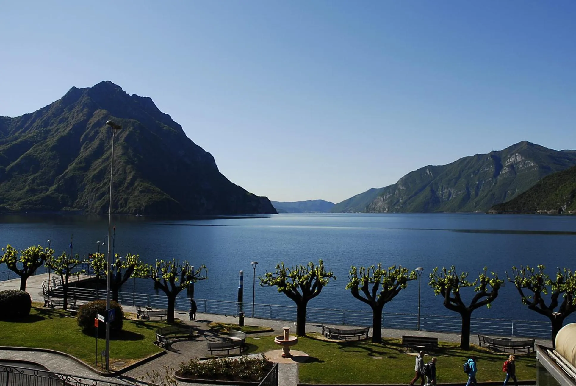 Neighbourhood in Iseo Lake - Rooms & Apartments