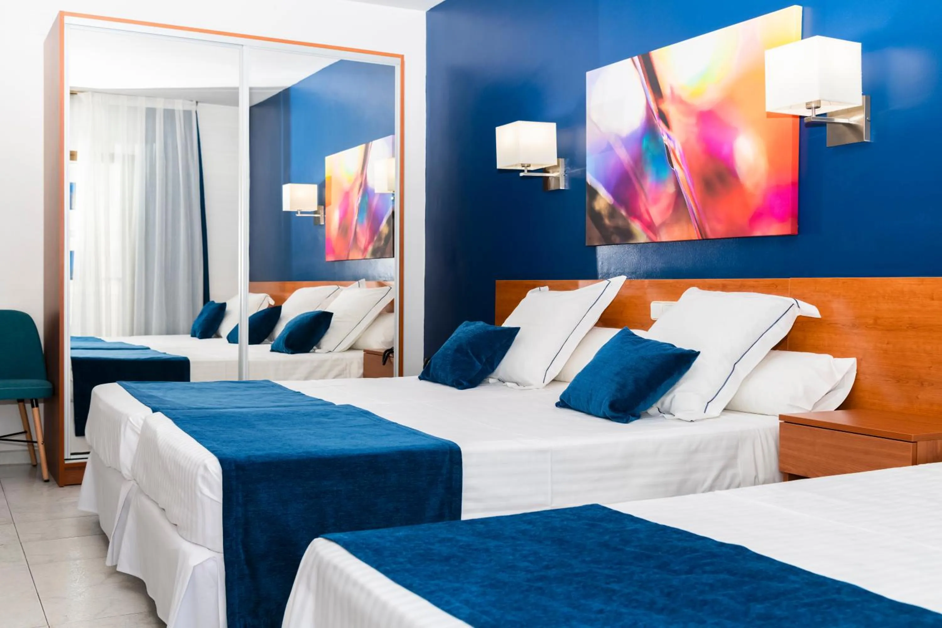 Photo of the whole room in Hotel Jaime I