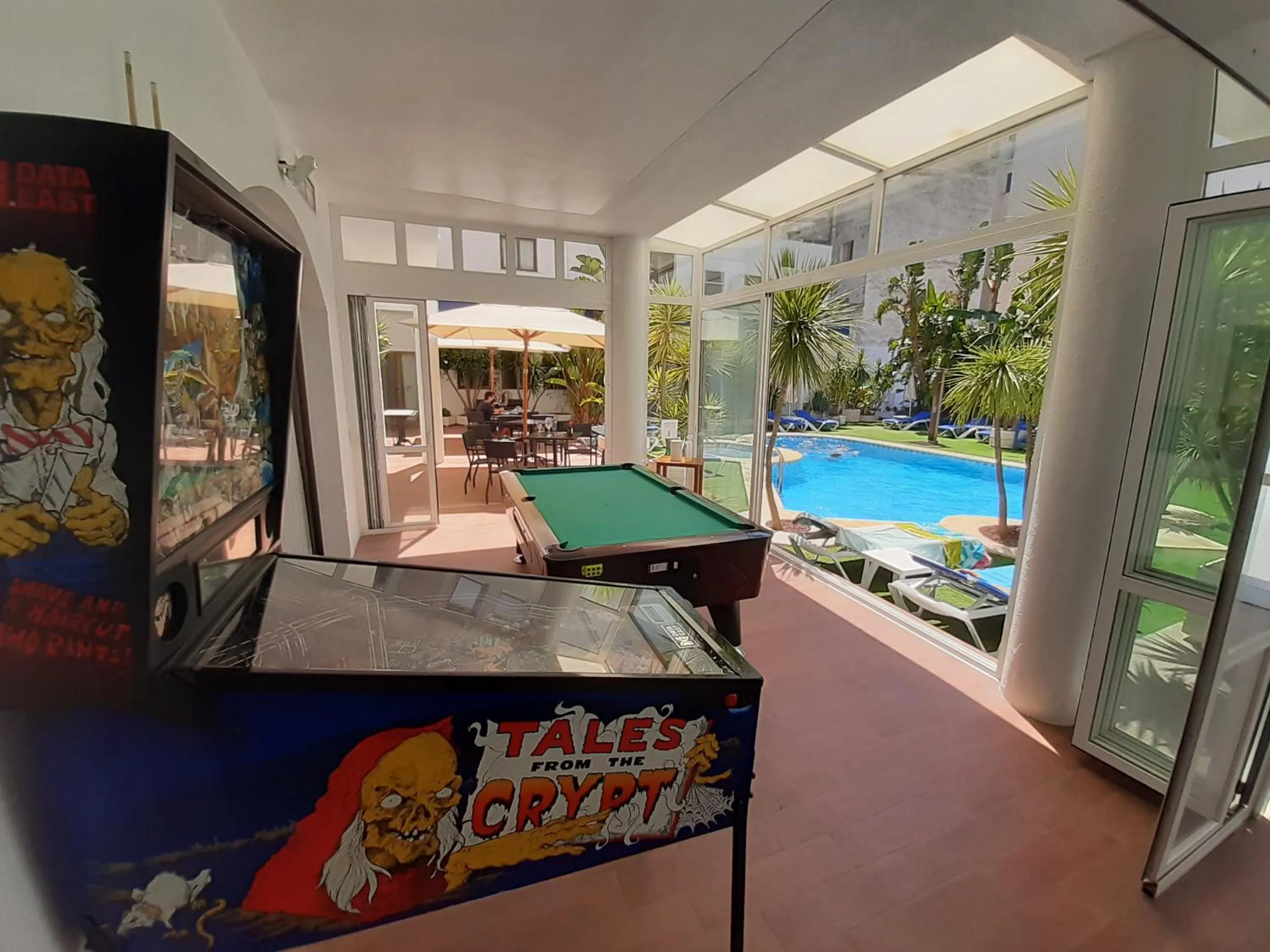 Billiard in Hotel Jaime I