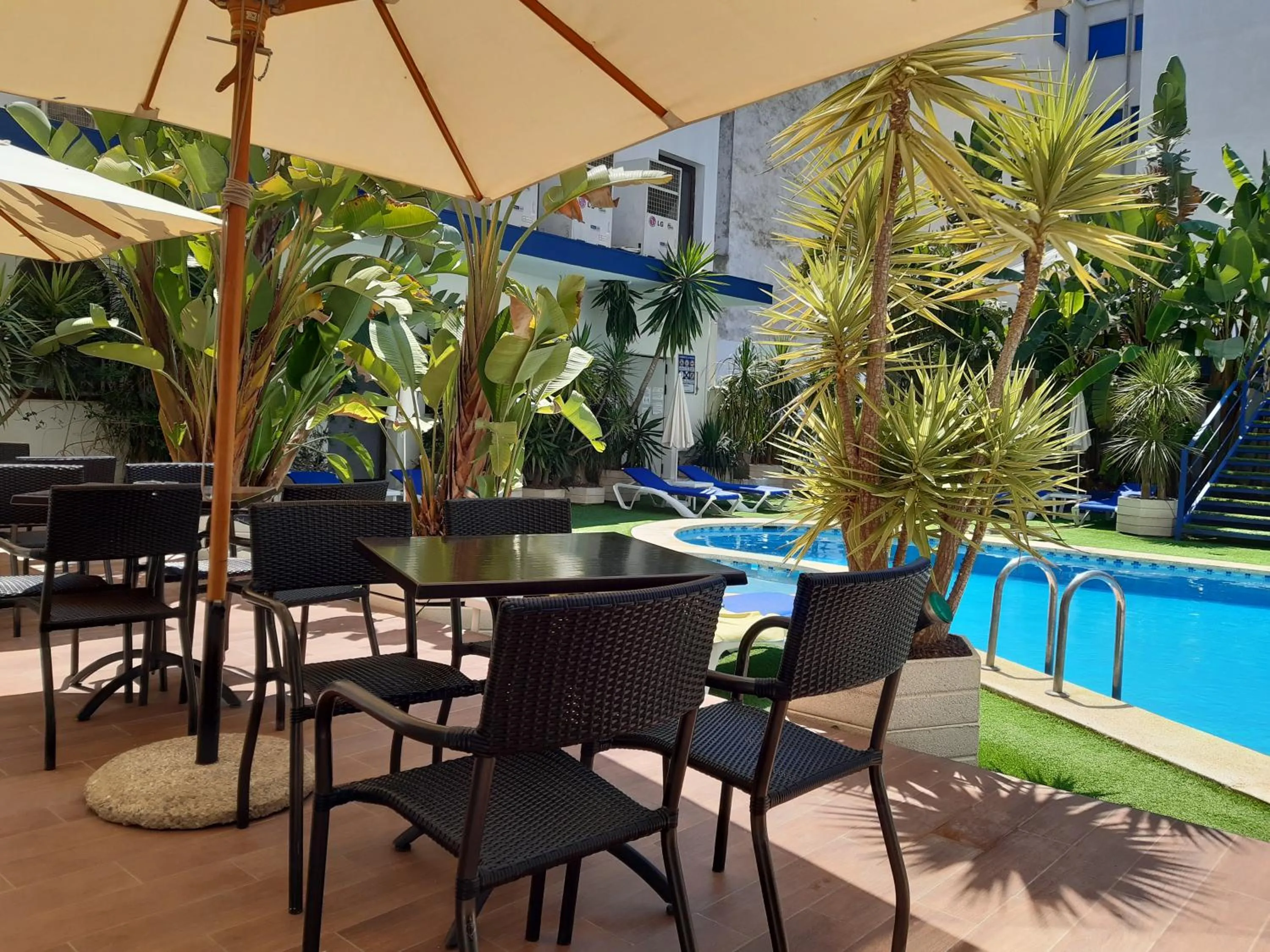 Swimming pool in Hotel Jaime I