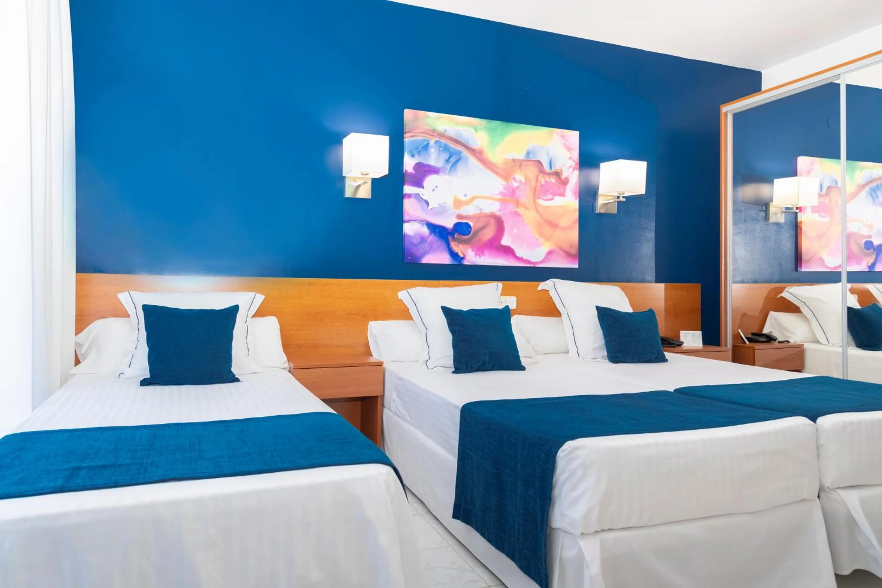 Photo of the whole room in Hotel Jaime I