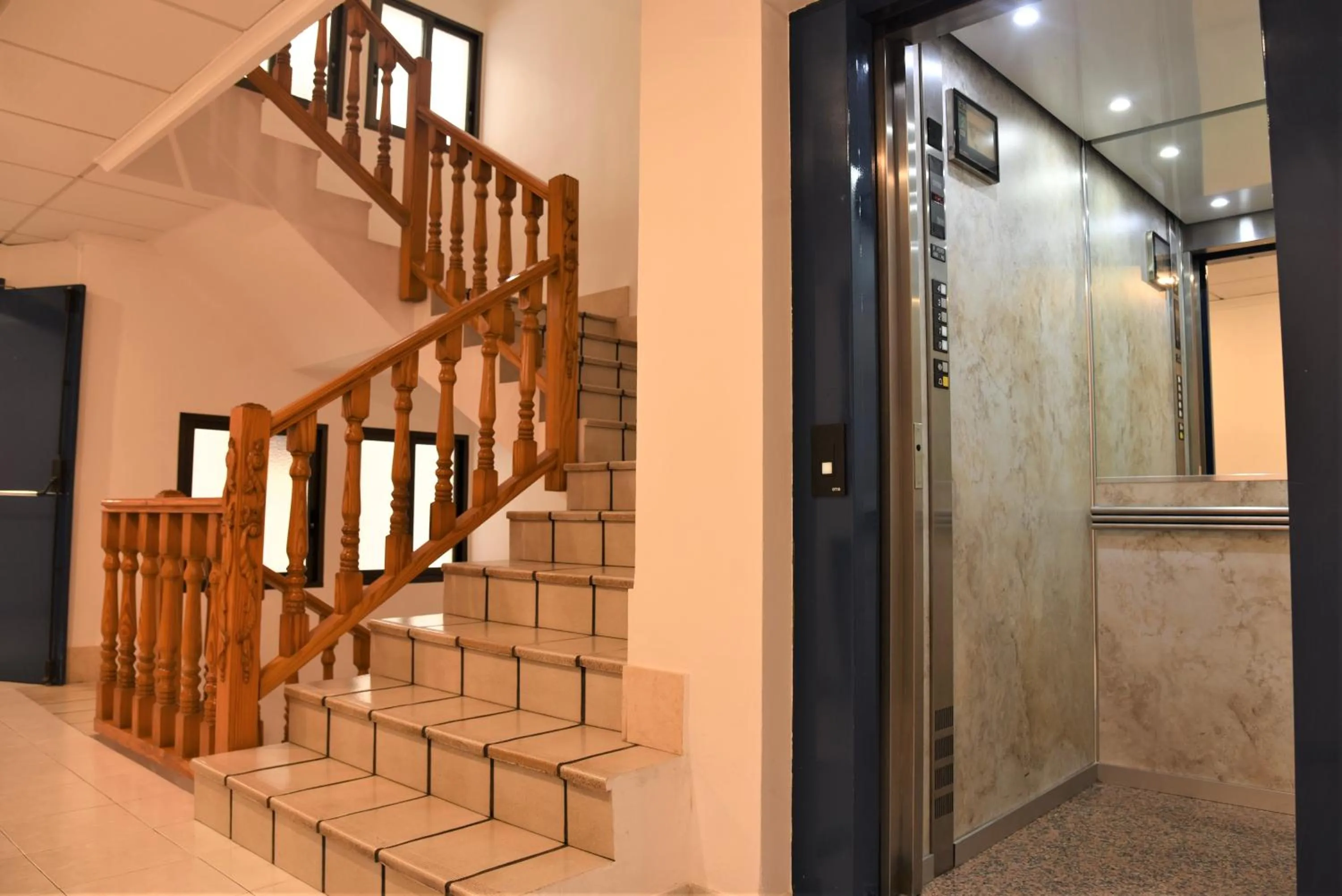 elevator in Hotel Jaime I