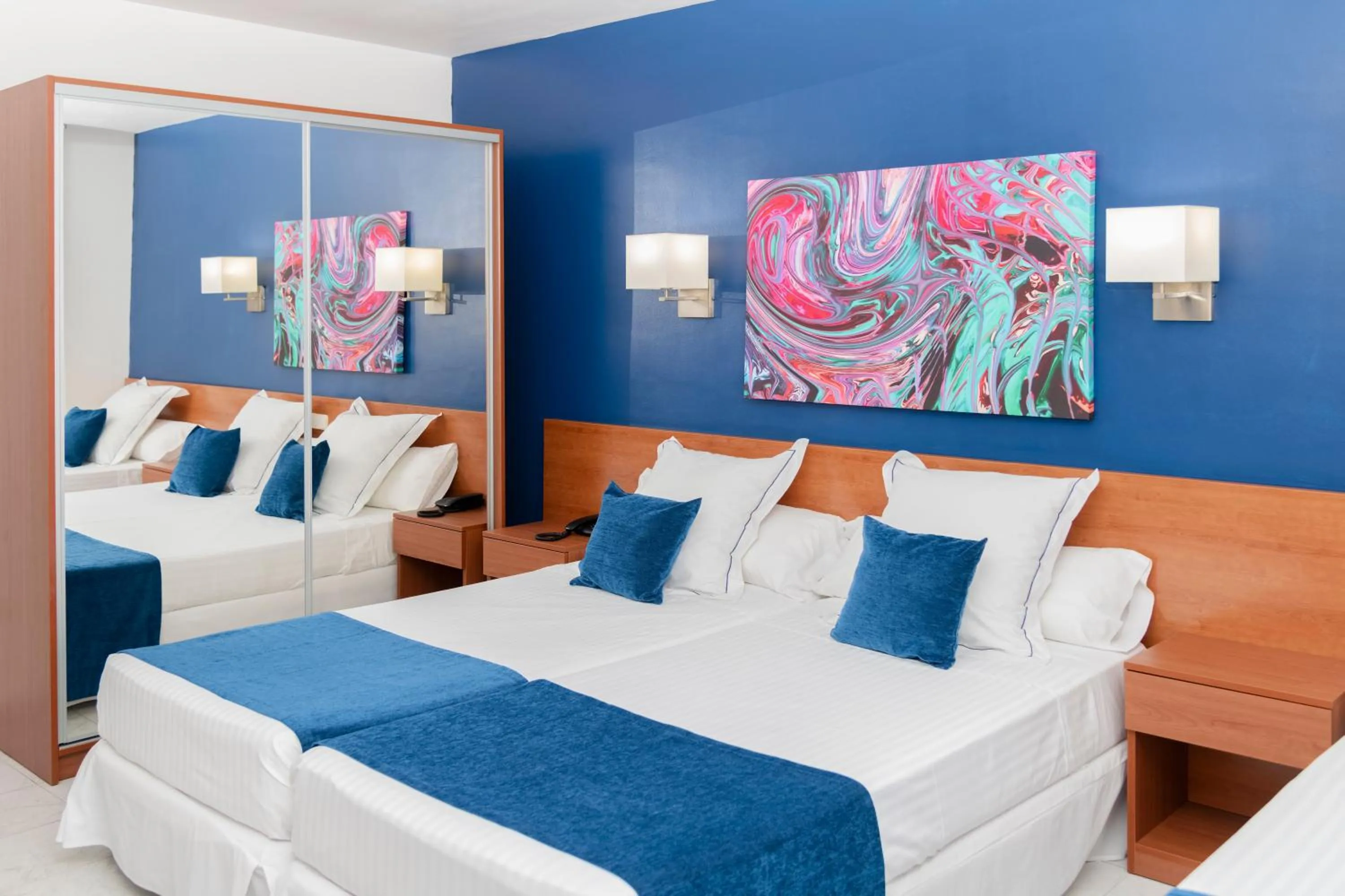 Photo of the whole room in Hotel Jaime I