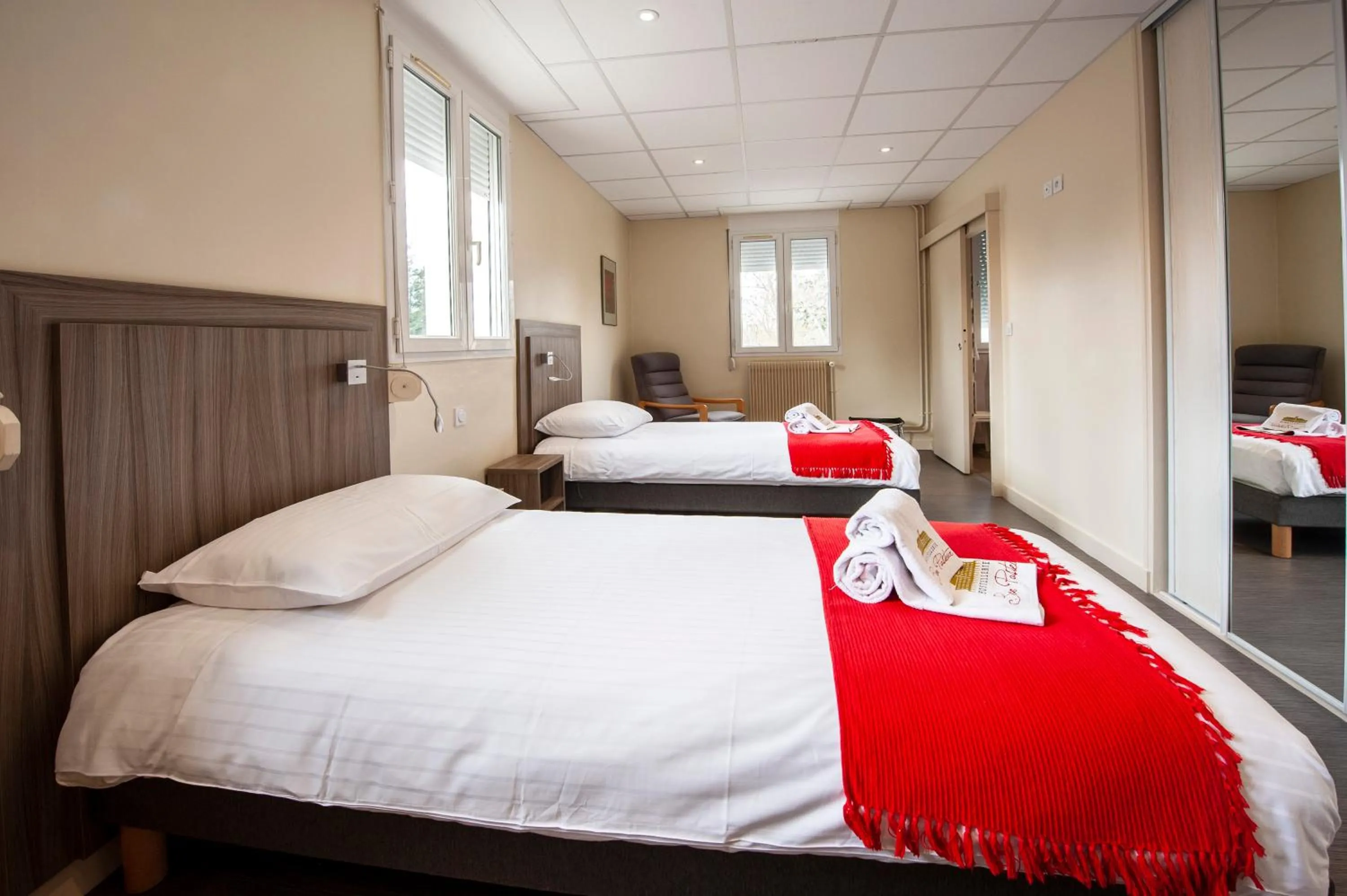 Bed in Hostellerie Bon Pasteur