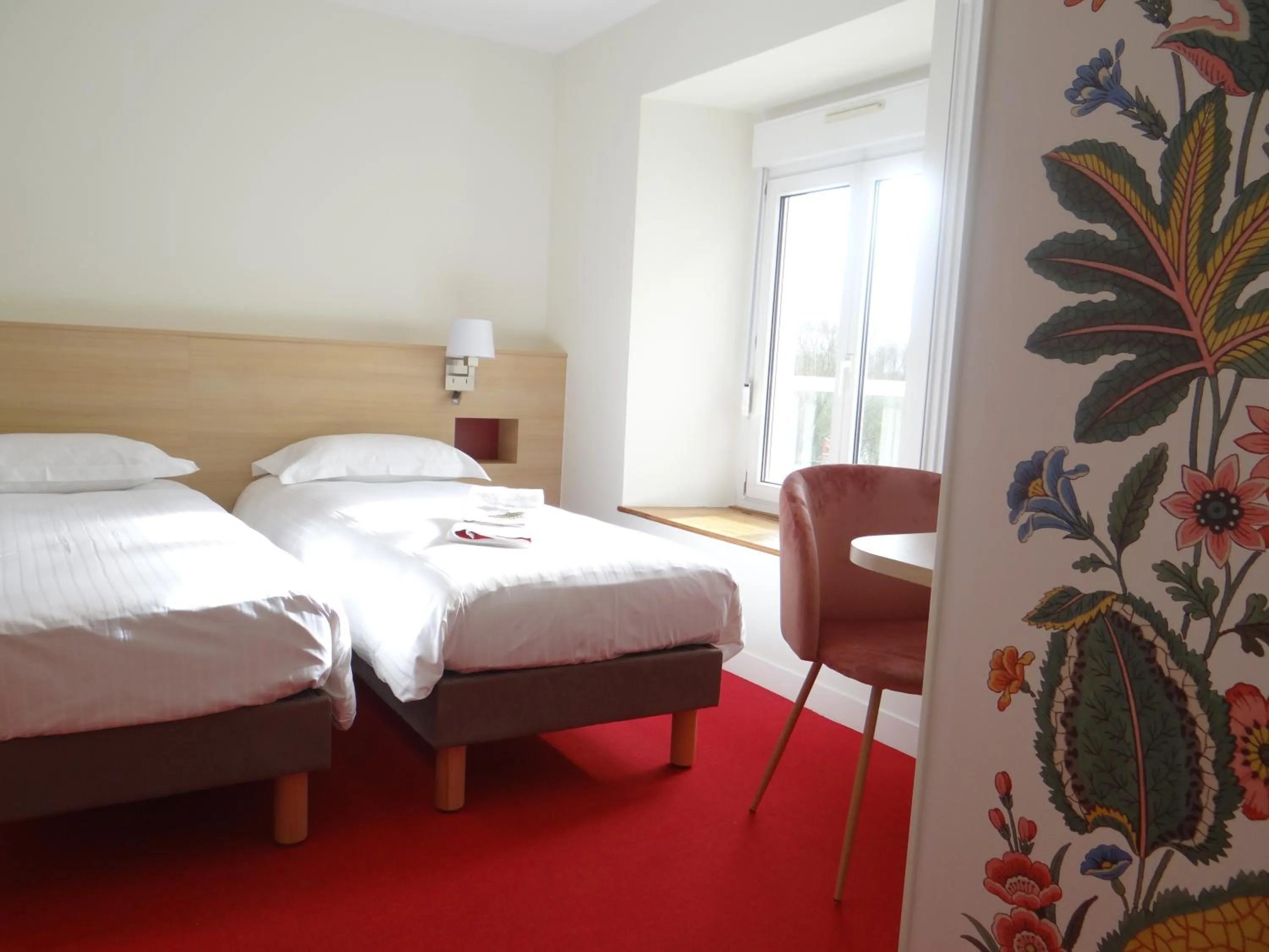 Bed in Hostellerie Bon Pasteur