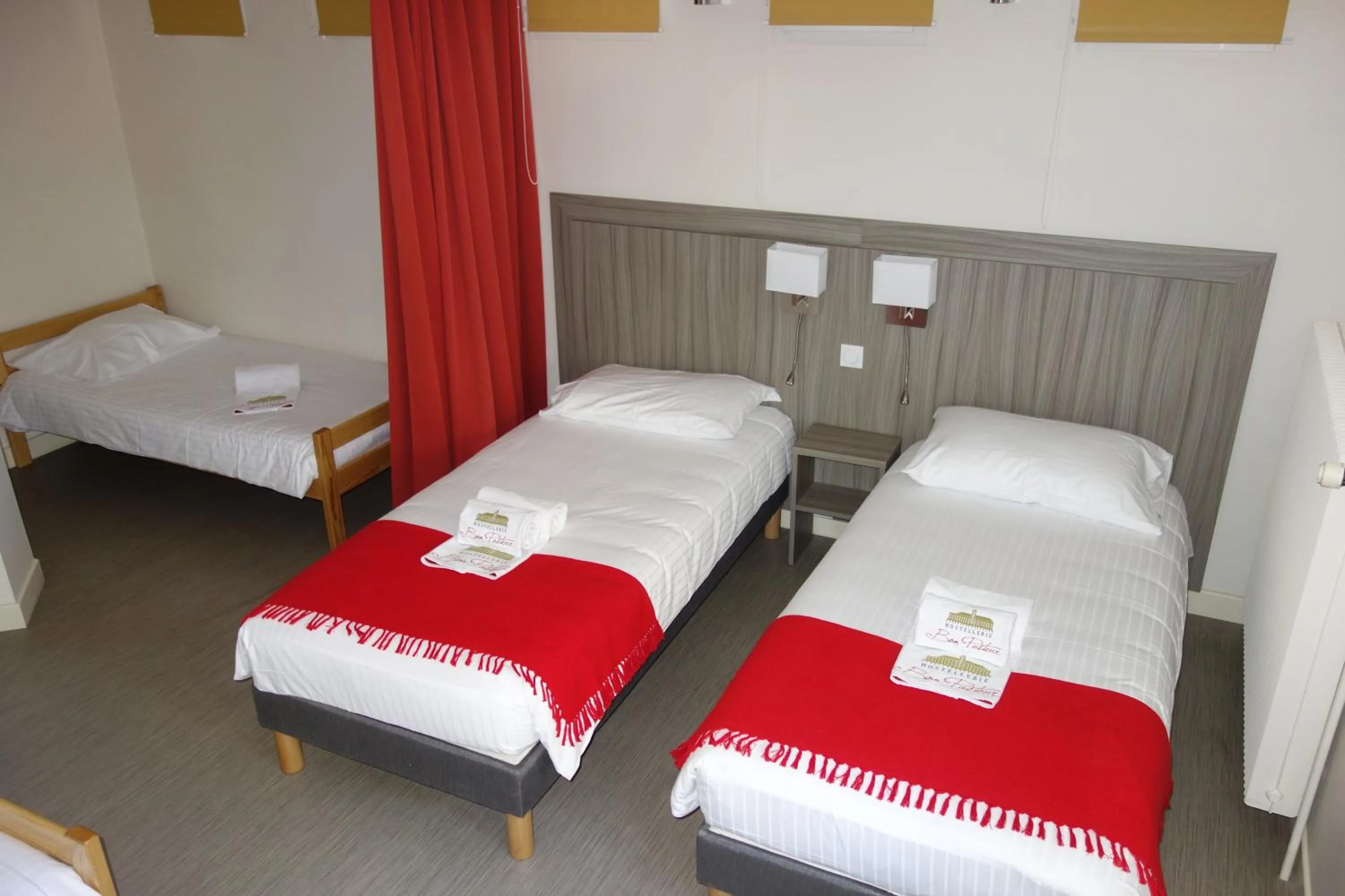 Photo of the whole room, Bed in Hostellerie Bon Pasteur