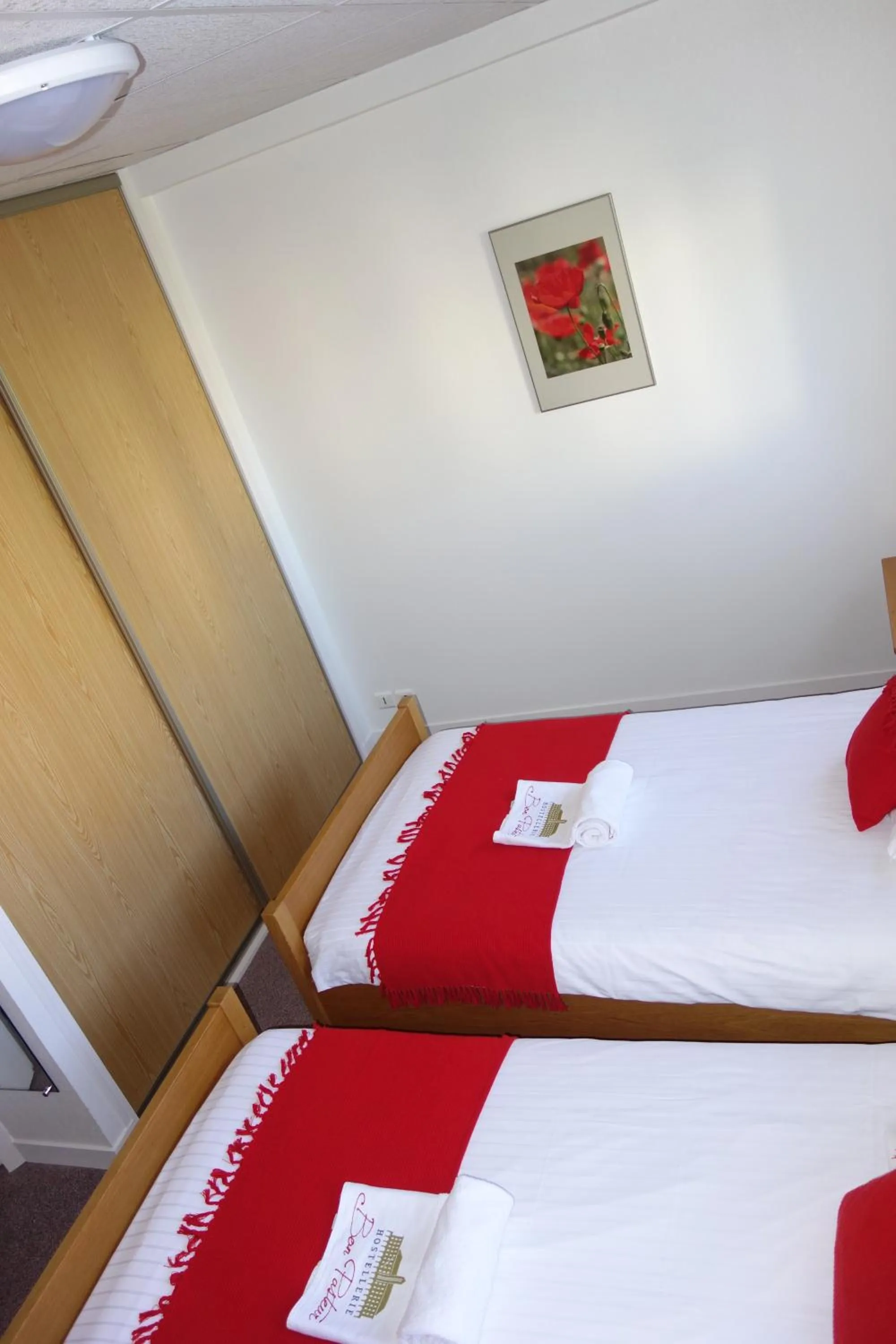 Decorative detail, Bed in Hostellerie Bon Pasteur