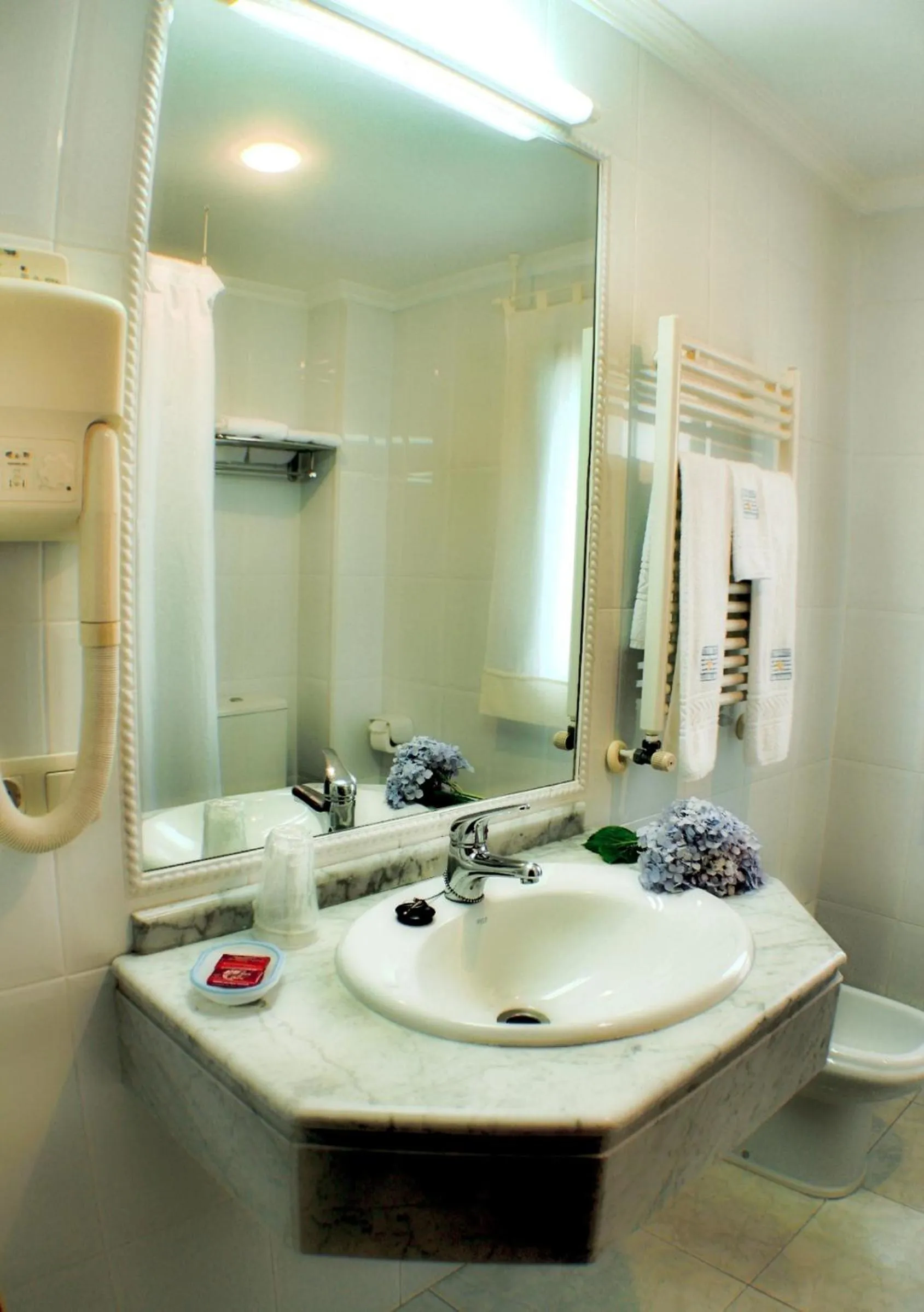 Bathroom in Hotel Stellamaris