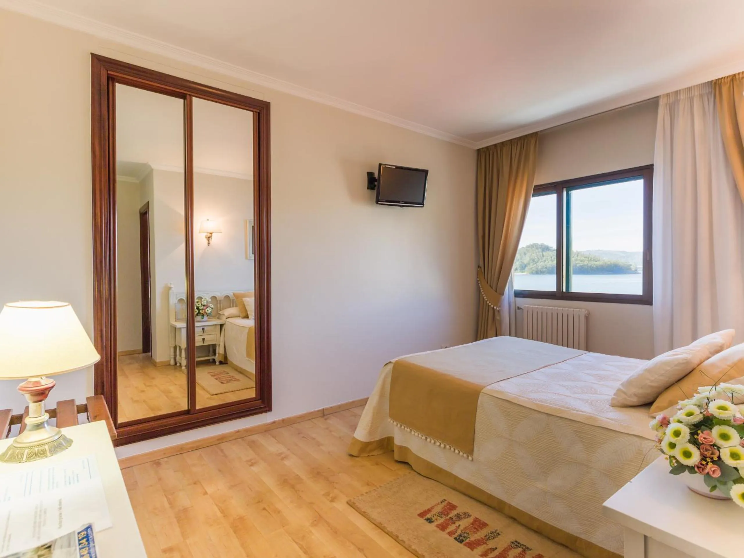 Decorative detail, Bed in Hotel Stellamaris