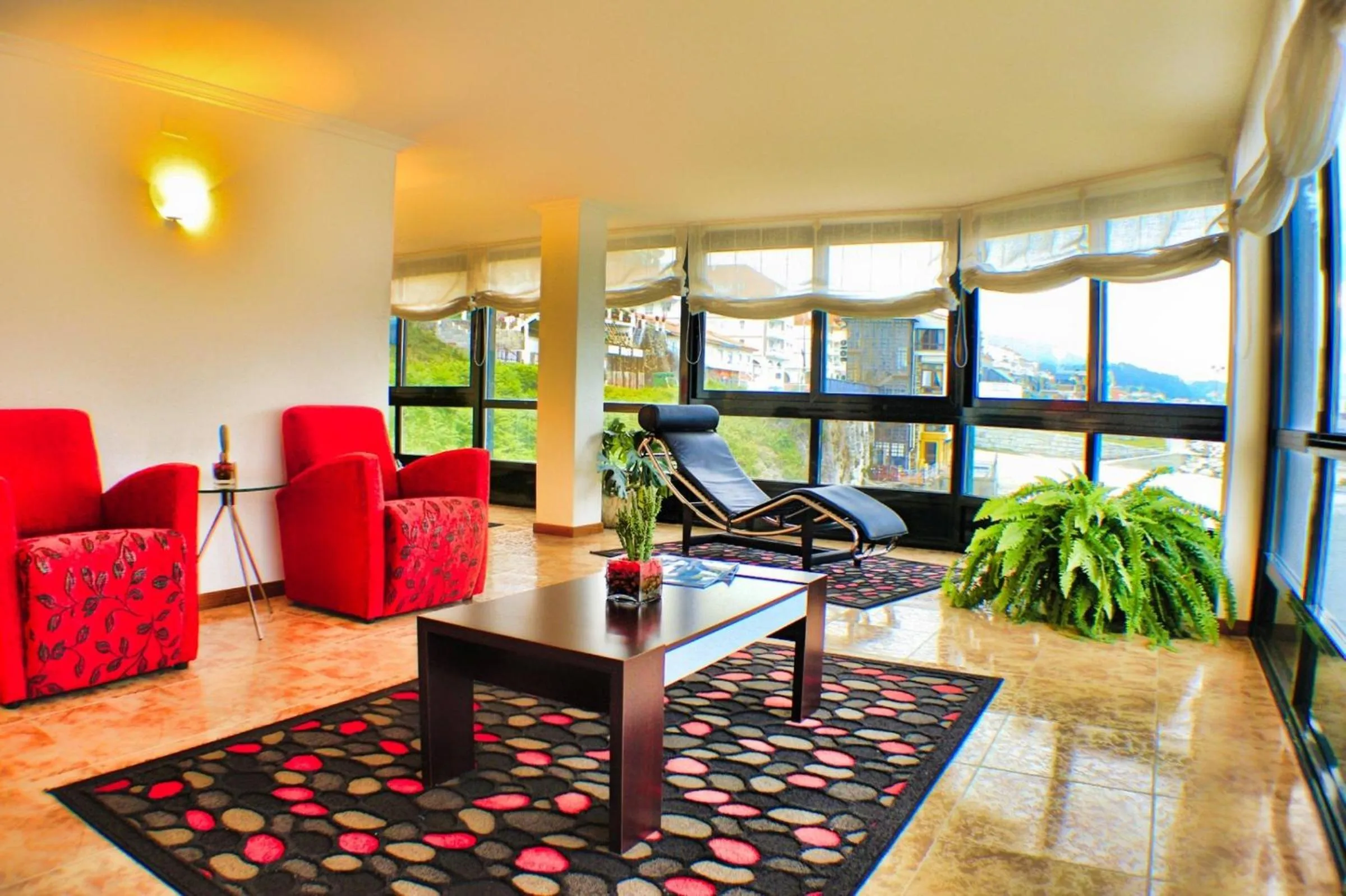 Communal lounge/ TV room in Hotel Stellamaris