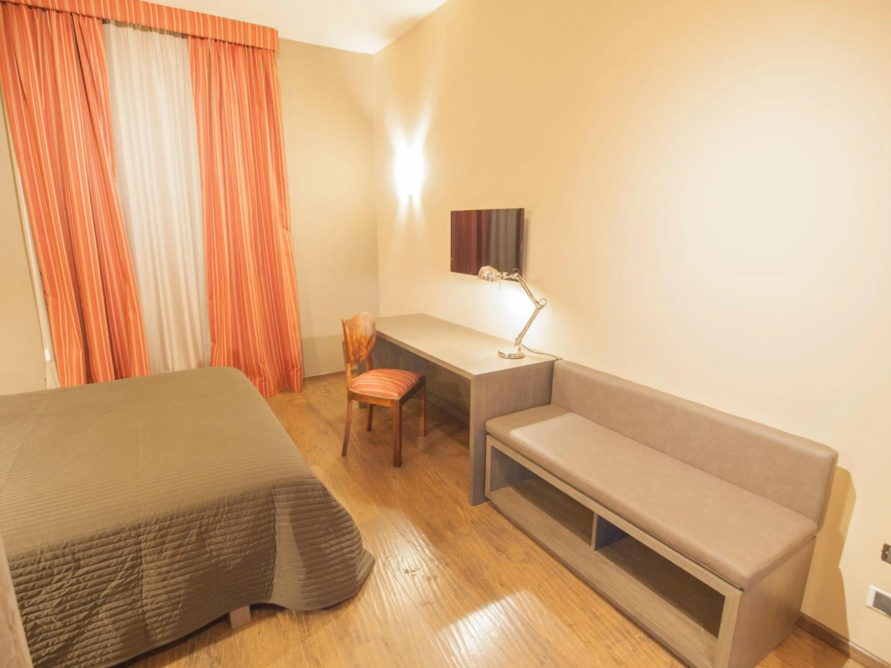 Photo of the whole room in Novecento